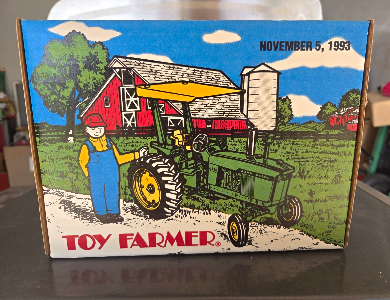 John Deere 4010 Diesel Tractor 1993 National Farm Toy Show Collector's Ed