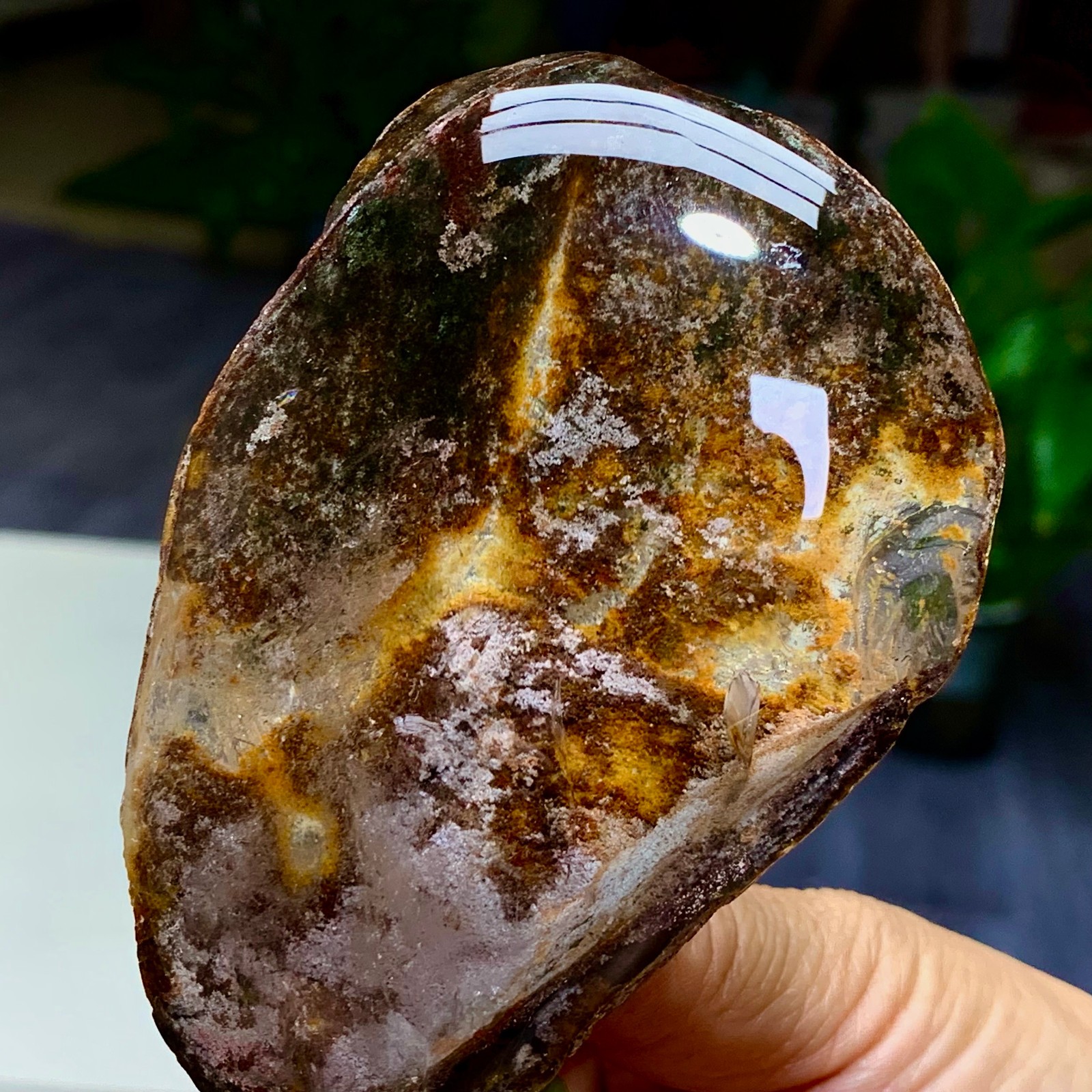 182G Natural Green Ghost Crystal Quartz Crystal  Mineral Specimen