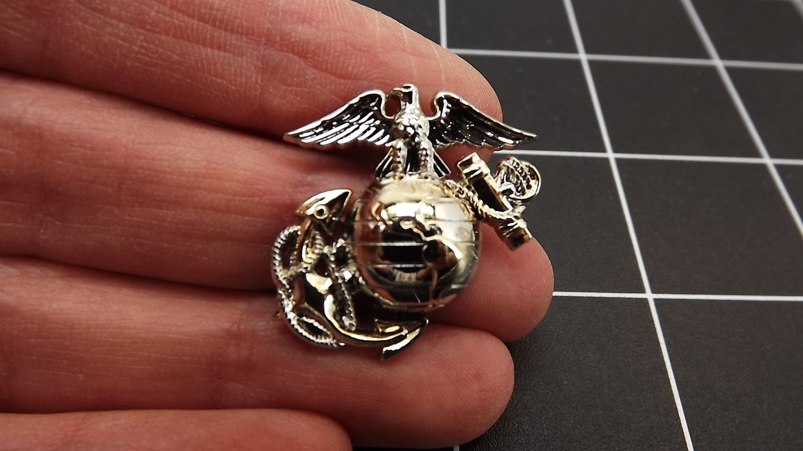Lapel pin NEW USMC Marines Emblem B2 Left Collar Gold Silver 1
