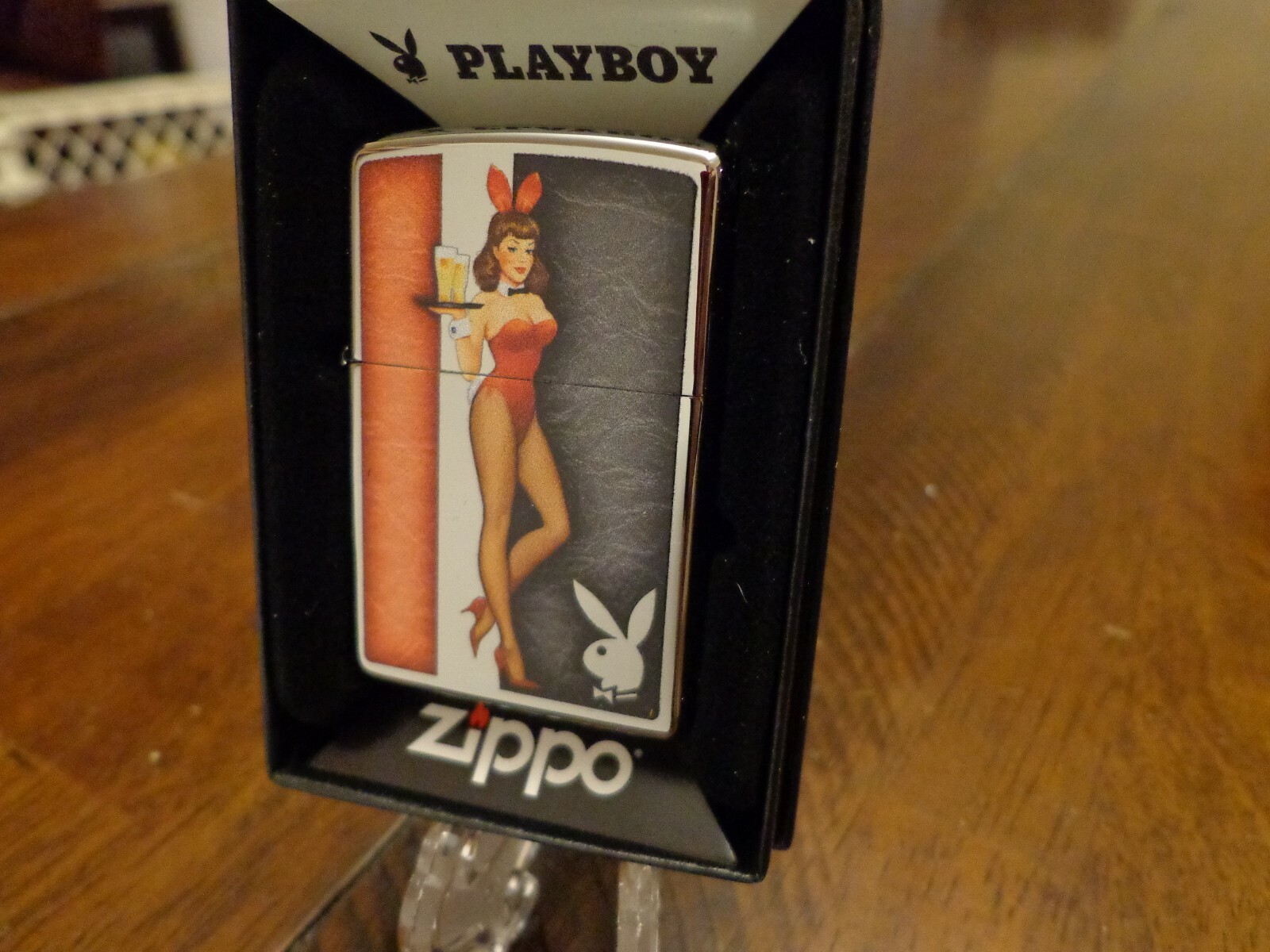 PLAYBOY COCKTAIL WAITRESS BUNNY ZIPPO LIGHTER MINT IN BOX
