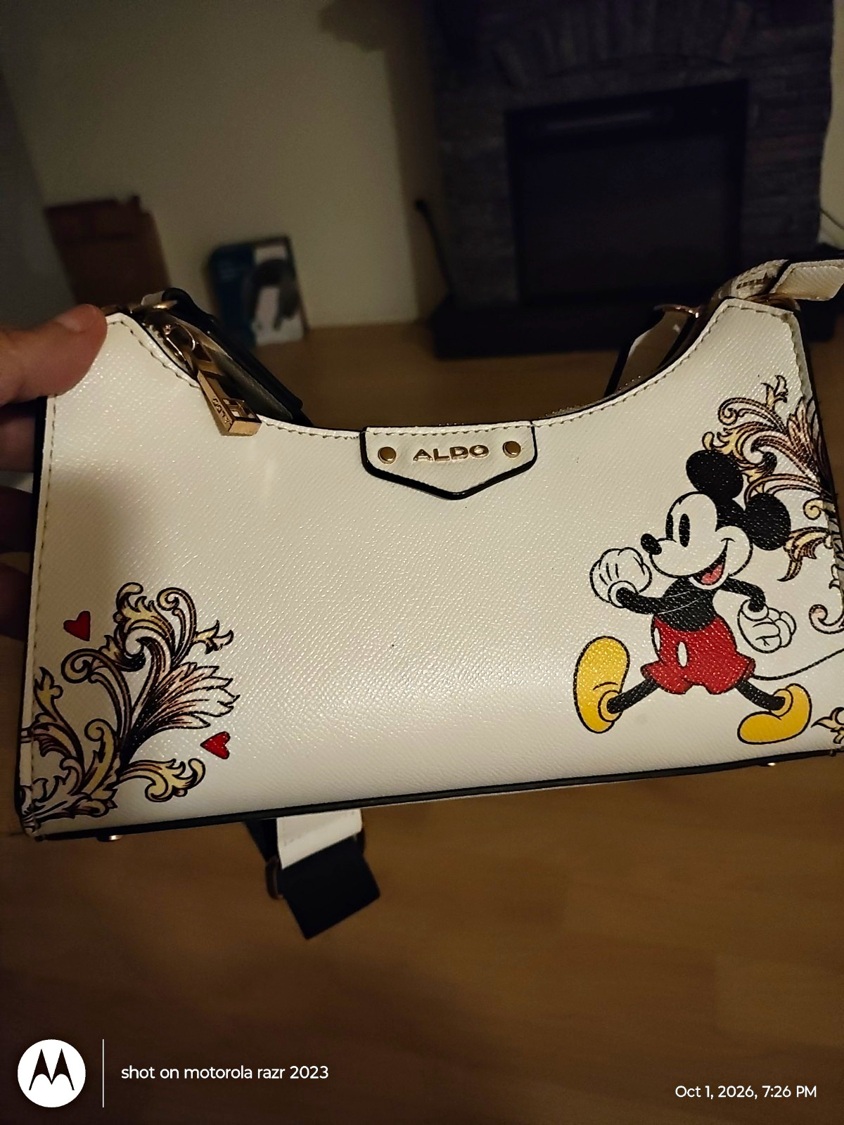 ALDO x Disney Small White Shoulder/Crossbody Bag Mickey Mouse & Minnie Mouse
