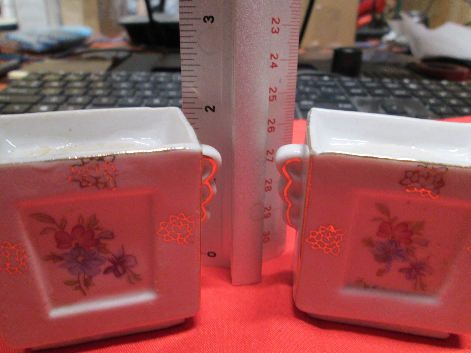 VINTAGE PAIR JAPANESE VASE, MADE IN JAPAN