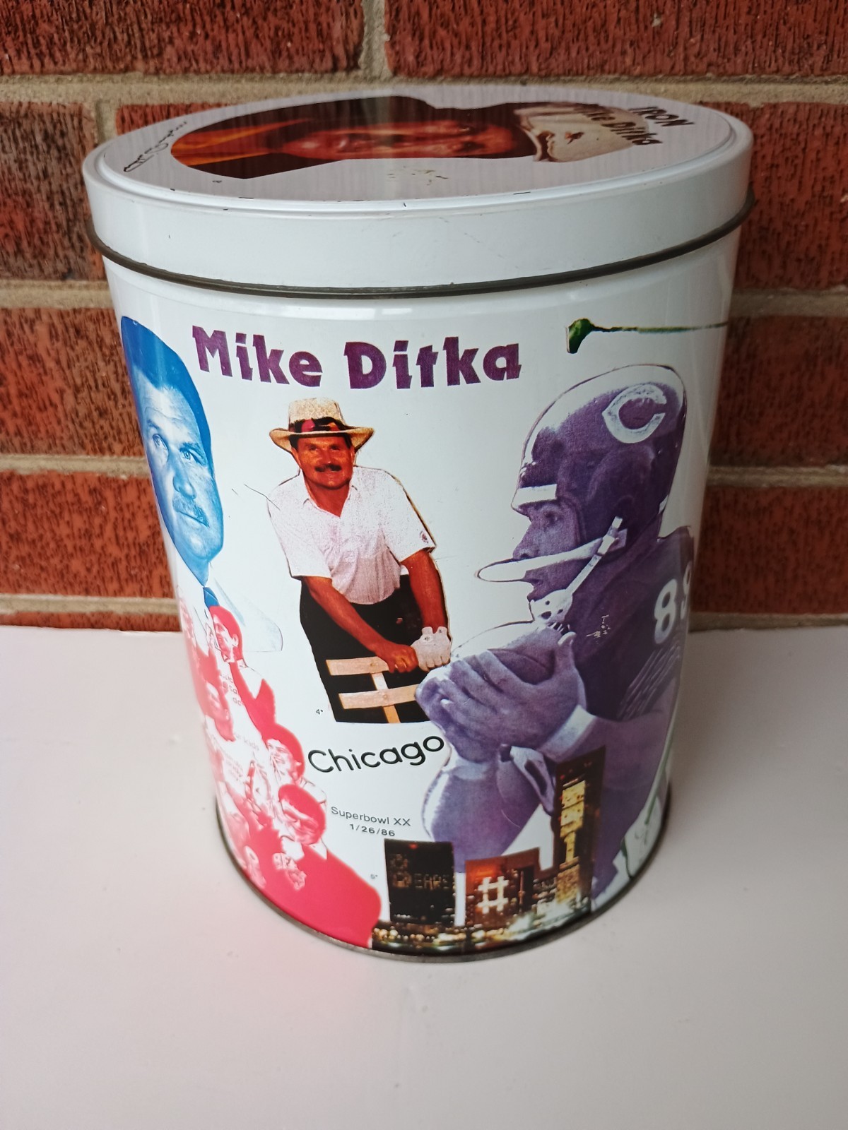 Vtg 1989 Coach Mike Ditka Chicago Bears Commerative Graphic Print Popcorn Tin