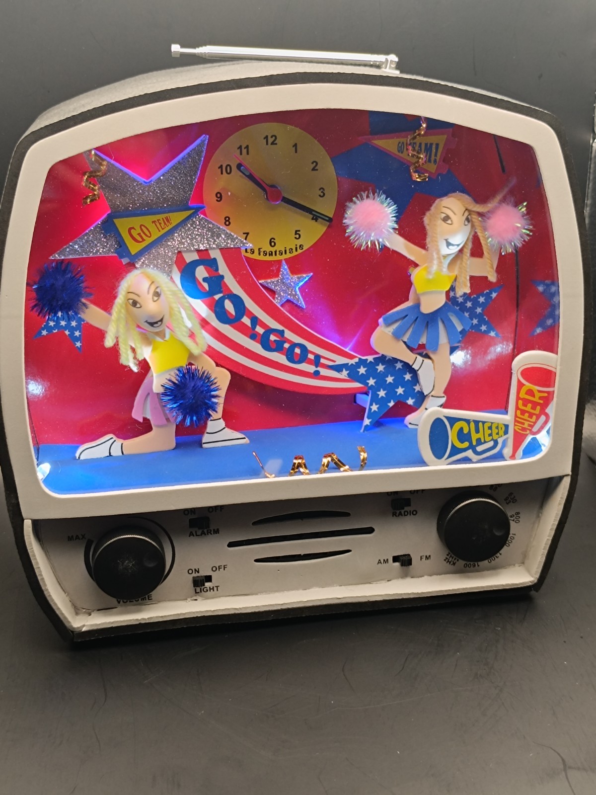 La Fantaisie Vintage Radio Moving Clock 3 in 1 Cheerleaders Animated Rare
