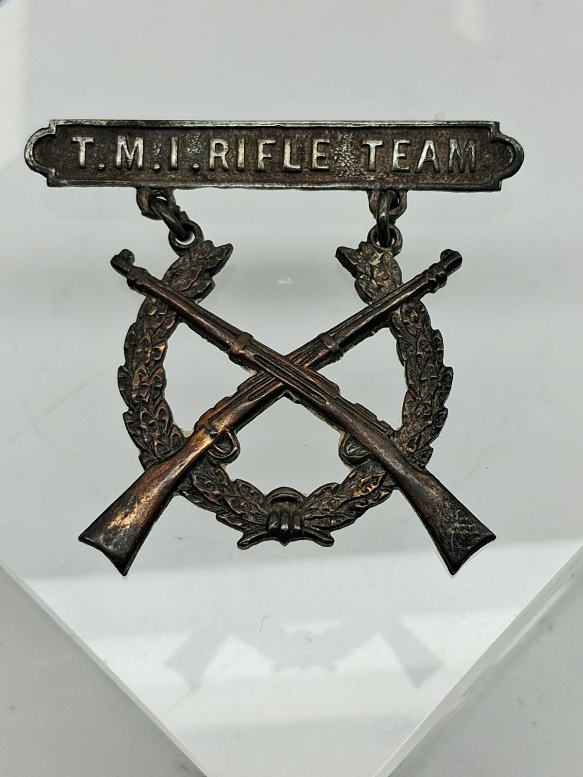 VTG T.M.I. Rifle Team Medal Pin Texas Military Institute Crossed Rifles Badge