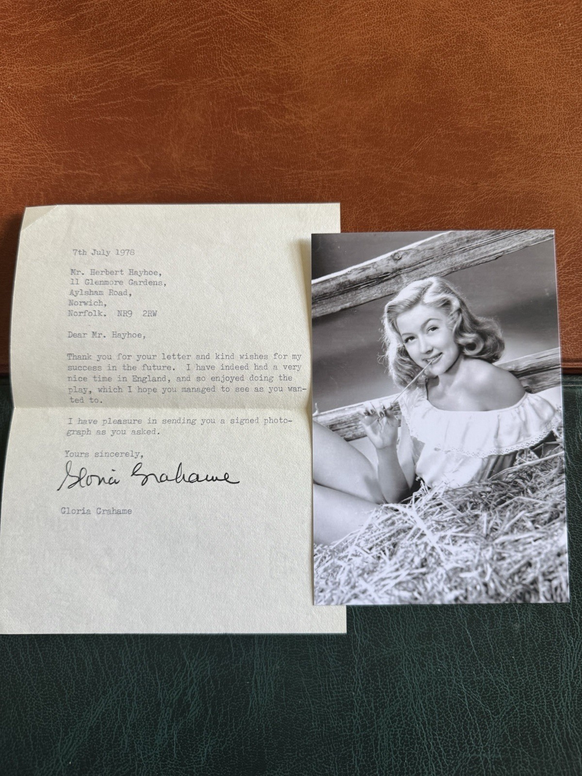 (BF4) RARE GLORIA GRAHAME VINTAGE SIGNED AUTOGRAPH ACTRESS IT'S A WONDERFUL LIFE