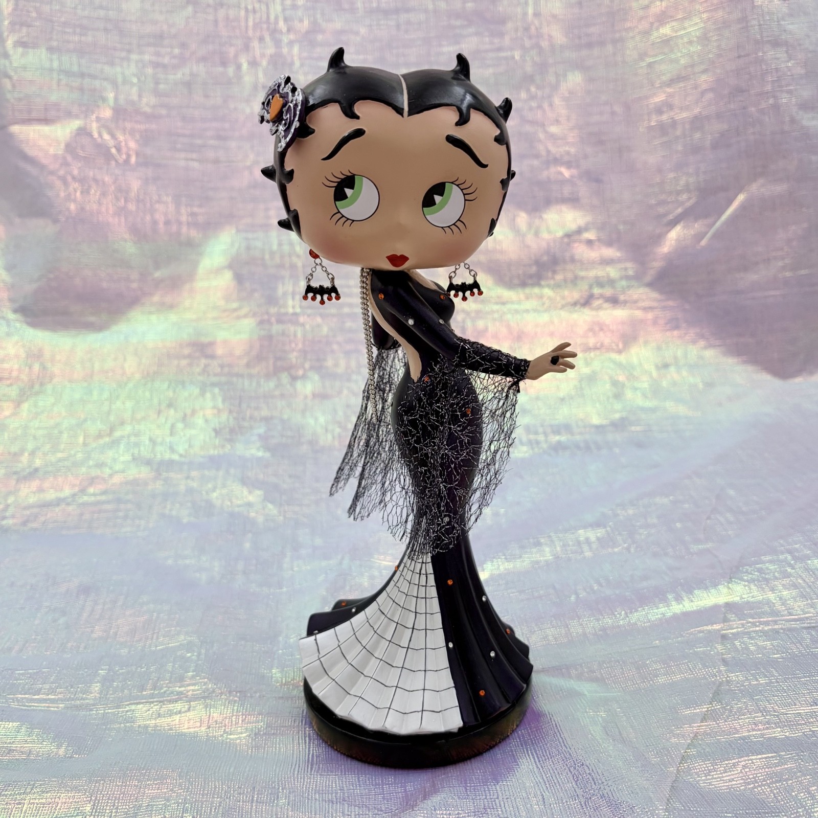 Danbury Mint Enchanting Betty Boop Figurine 2015 Halloween Statue