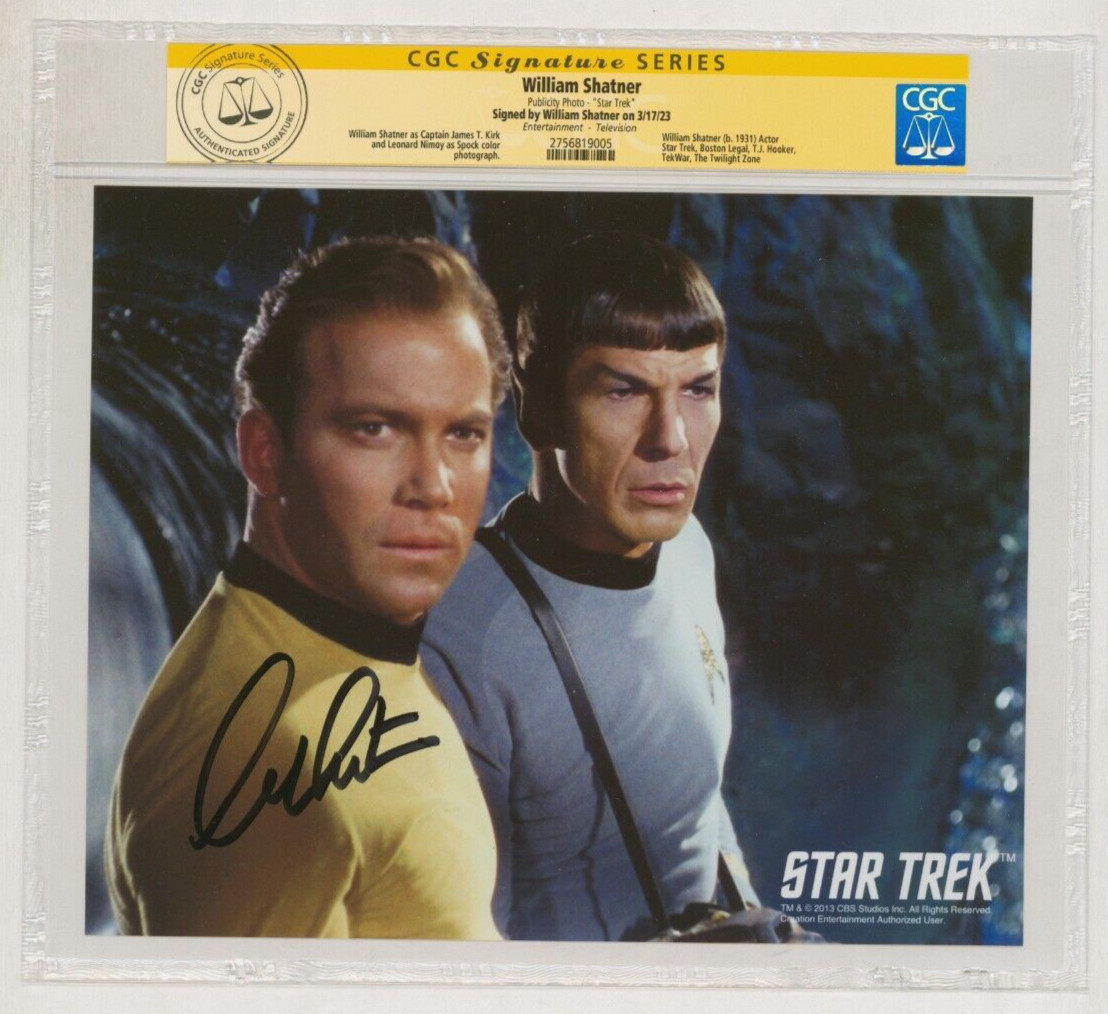 William Shatner SIGNED CGC SS Star Trek Publicity Photo ~ Captain James T. Kirk