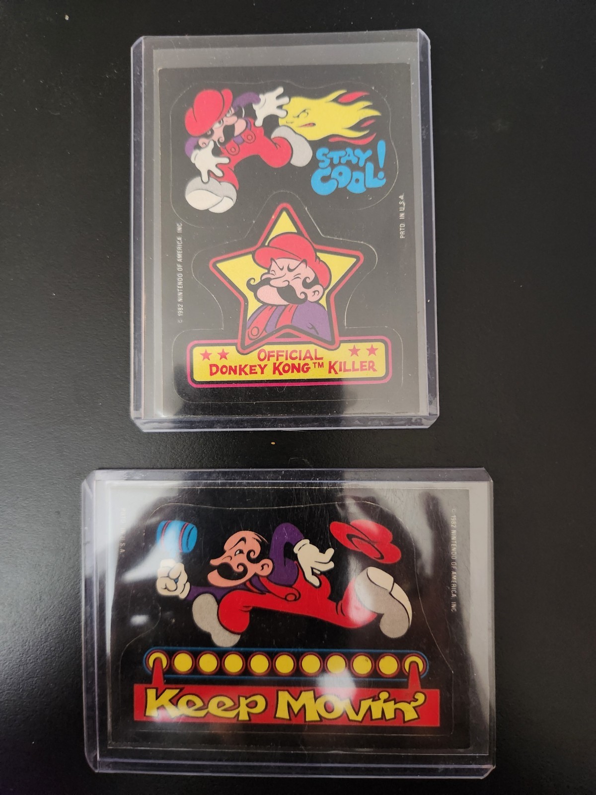 1982 Topps Donkey Kong Lot Of 2 Cards  Rare red border Cereal back variations 