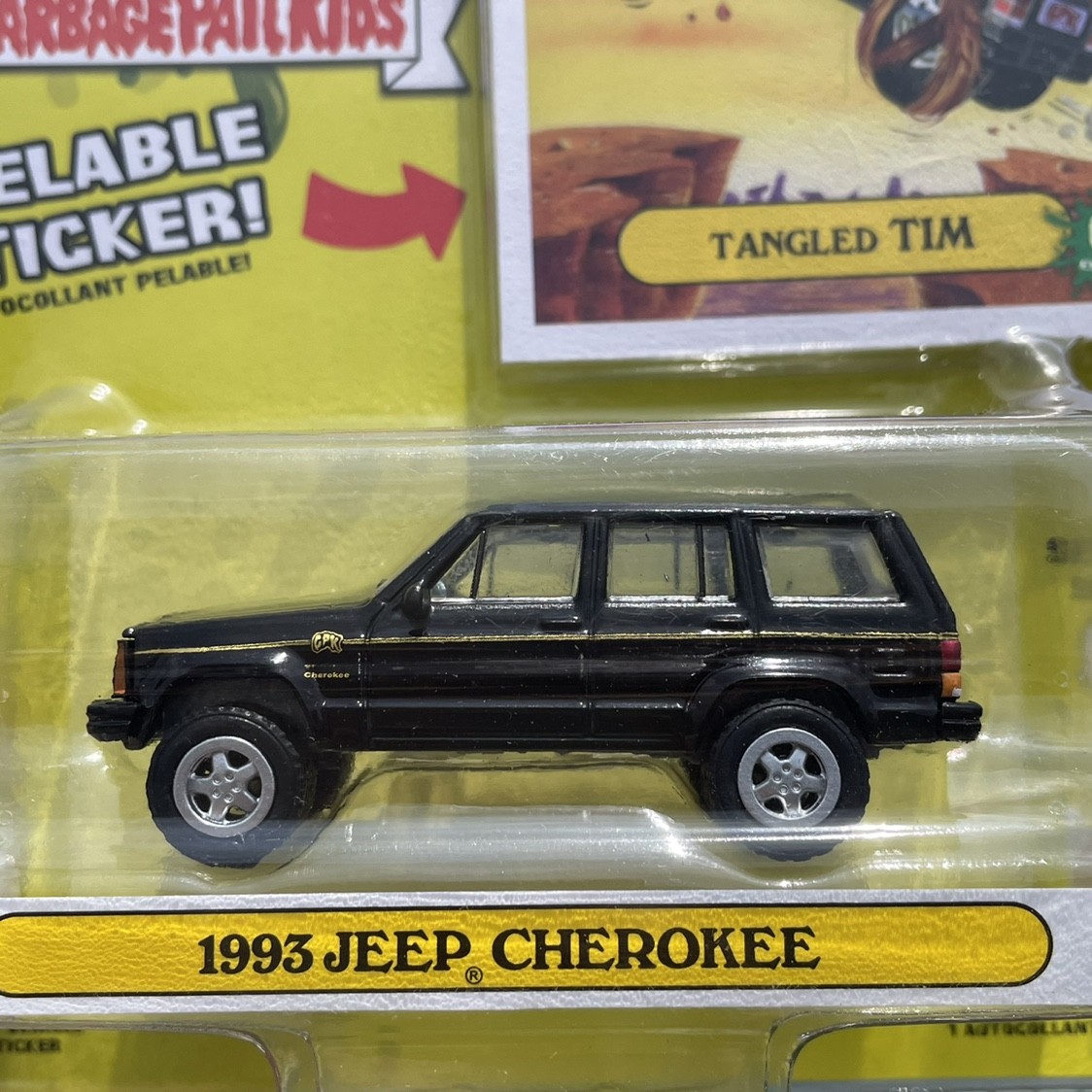 Vintage 1993 Cherokee XJ 4x4 Off-Road 1:64 Diecast Model Alloy Black