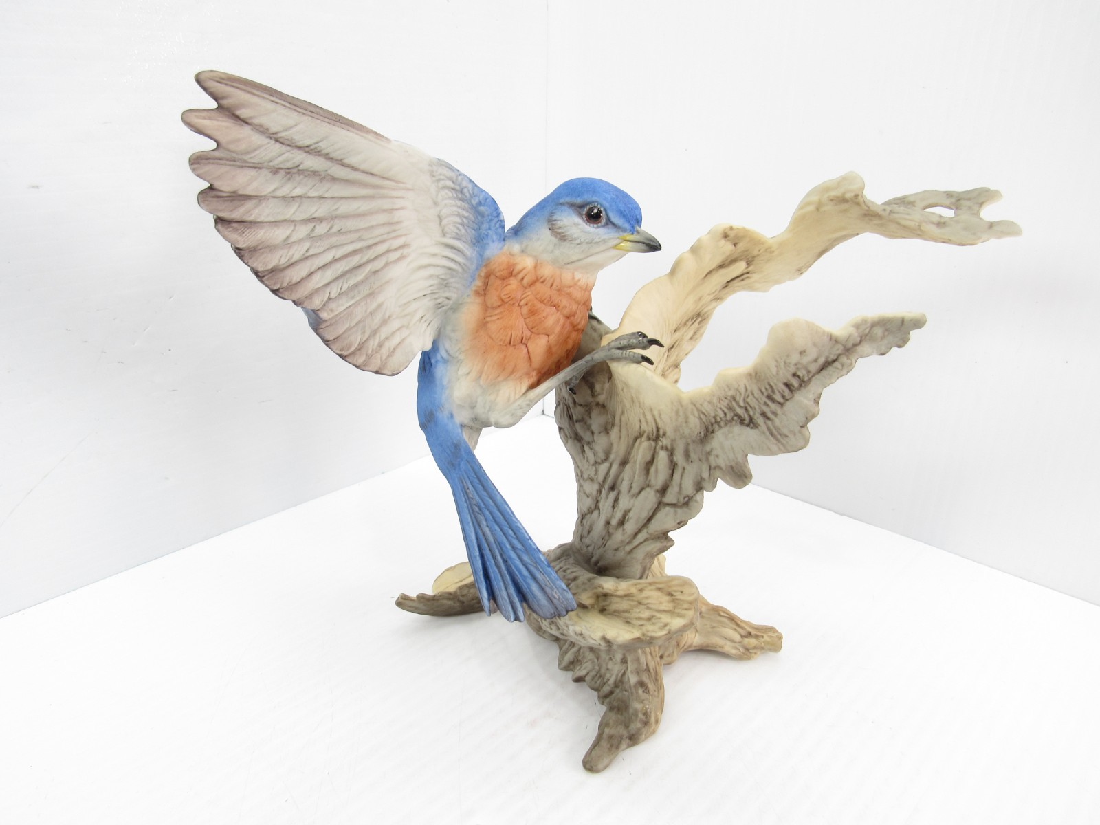 Boehm Porcelain Bluebird Figurine 40323 Hand Painted Eastern Blue Bird 1988 RARE
