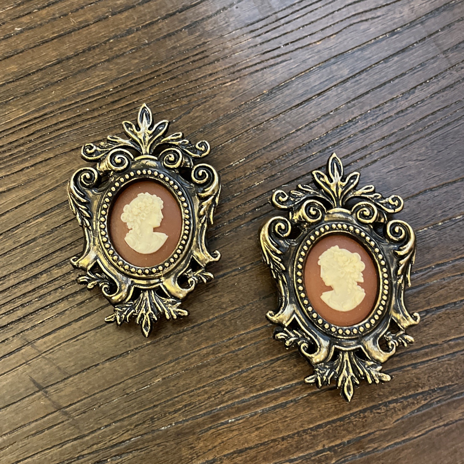 2 Vtg Mini Brass Framed Cameo Lady Ornate 3.5