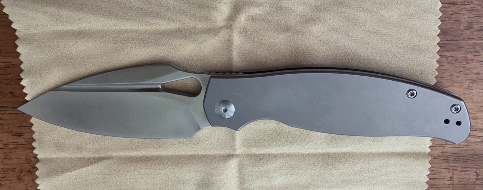 Monterey Bay Knives Sabertooth S90V & Titanium Handle - Brand New Rare EDC