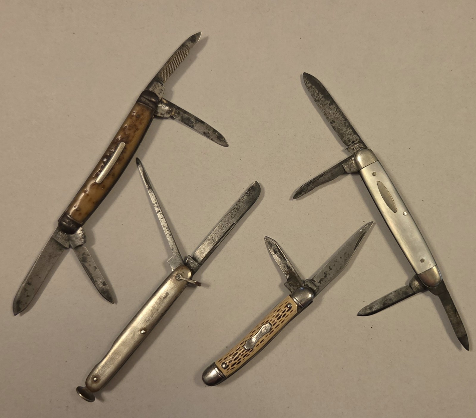 Vtg 1930s-1950s New York Knife Co Walden Schrade Cut 2 & 4 Blade Lot NY WWII Vet