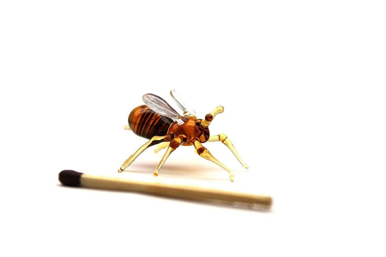 Glass Bee Blown Collectible Figurine honey bee 7 Days Delivery, Art Glass, Blown