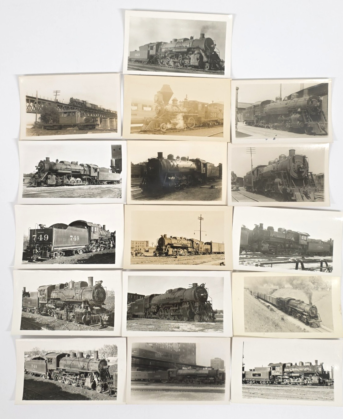 1940s Illinois Central Railroad Steam Locomotive Snapshot Photo Lot Of 15