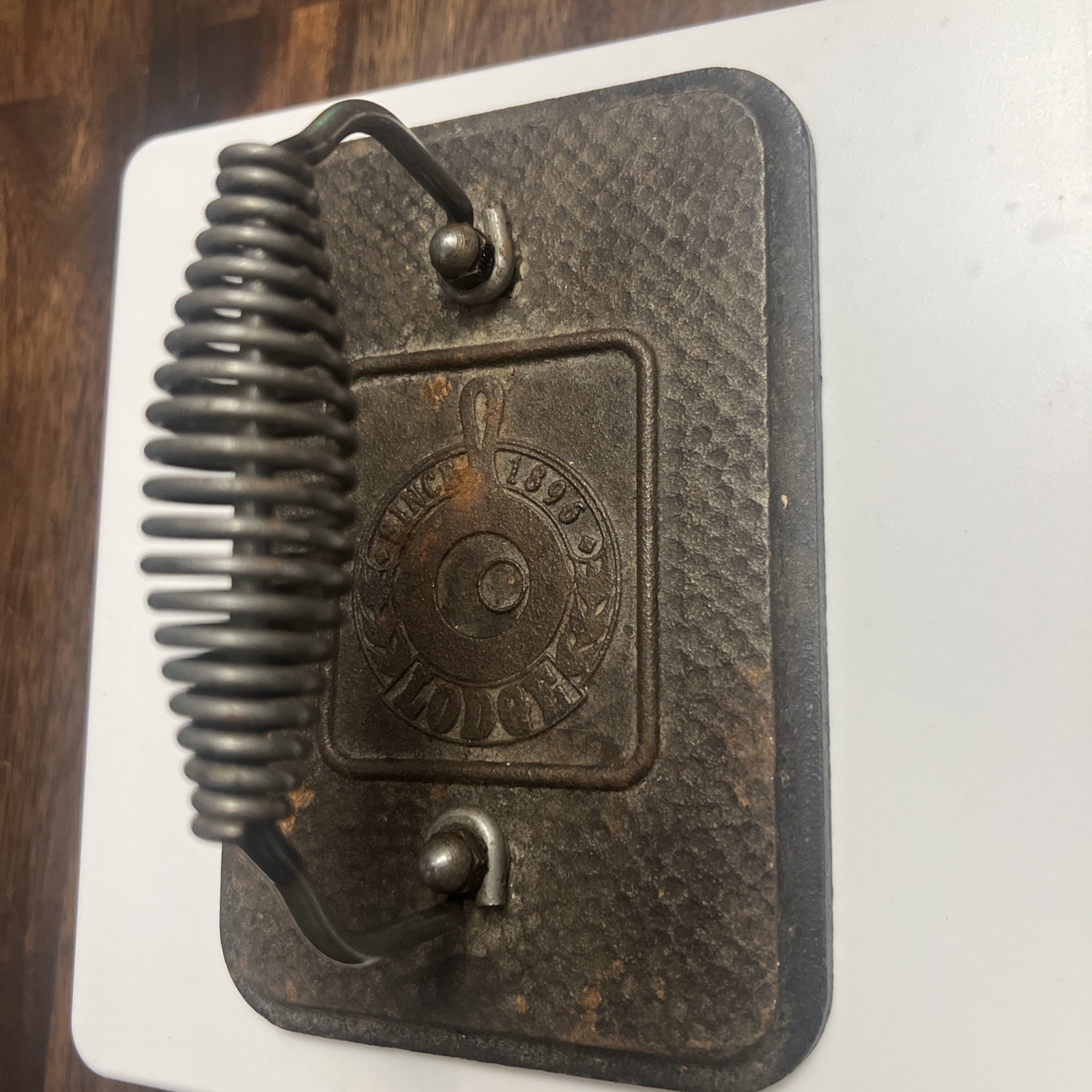 Lodge 1896 USA Cast Iron Bacon Press, 6.75” X 4.5” X 3.5” (C-6)