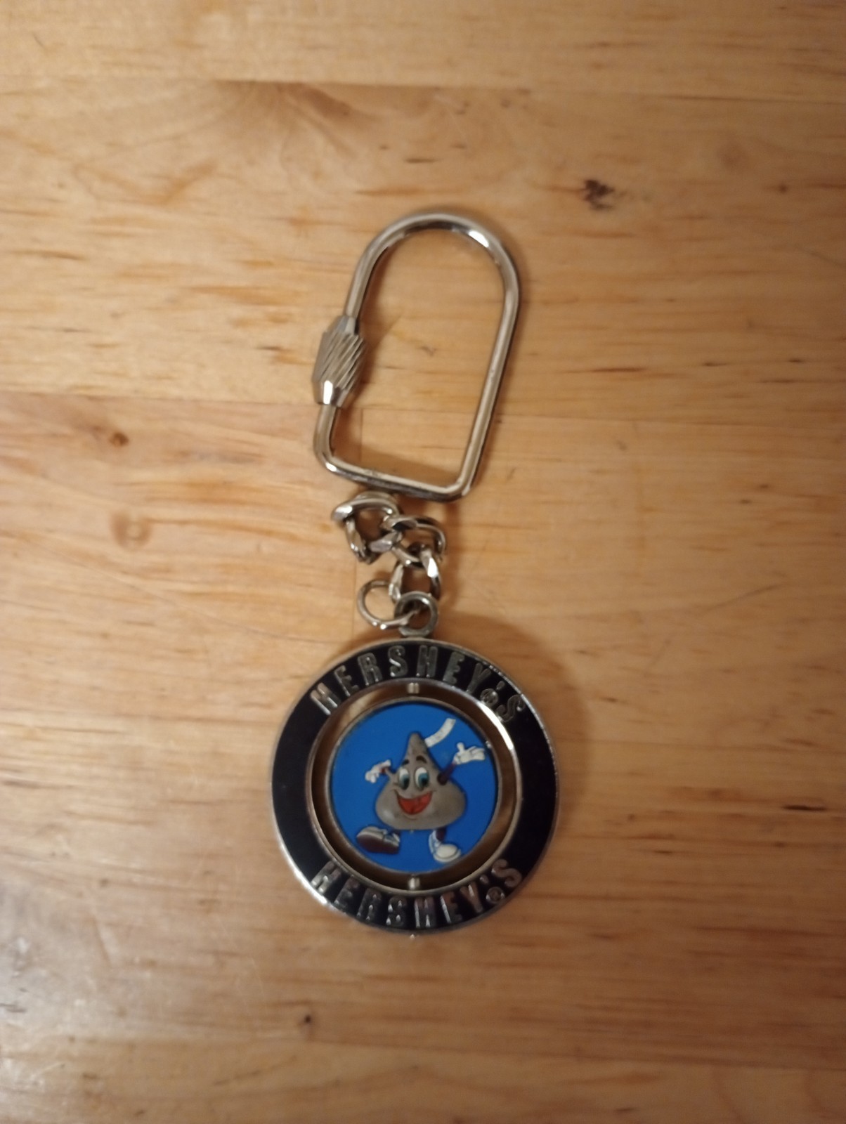 Hershey's Milk Chocolate  Hershey's Kiss Spinning Keychain