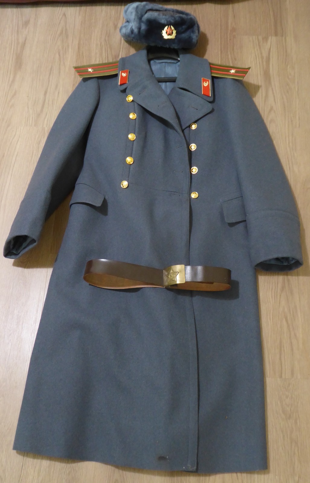 1980s USSR Soviet Military Lot - Uniform Coat, Hat, Belt, Boards, Pins & Banners