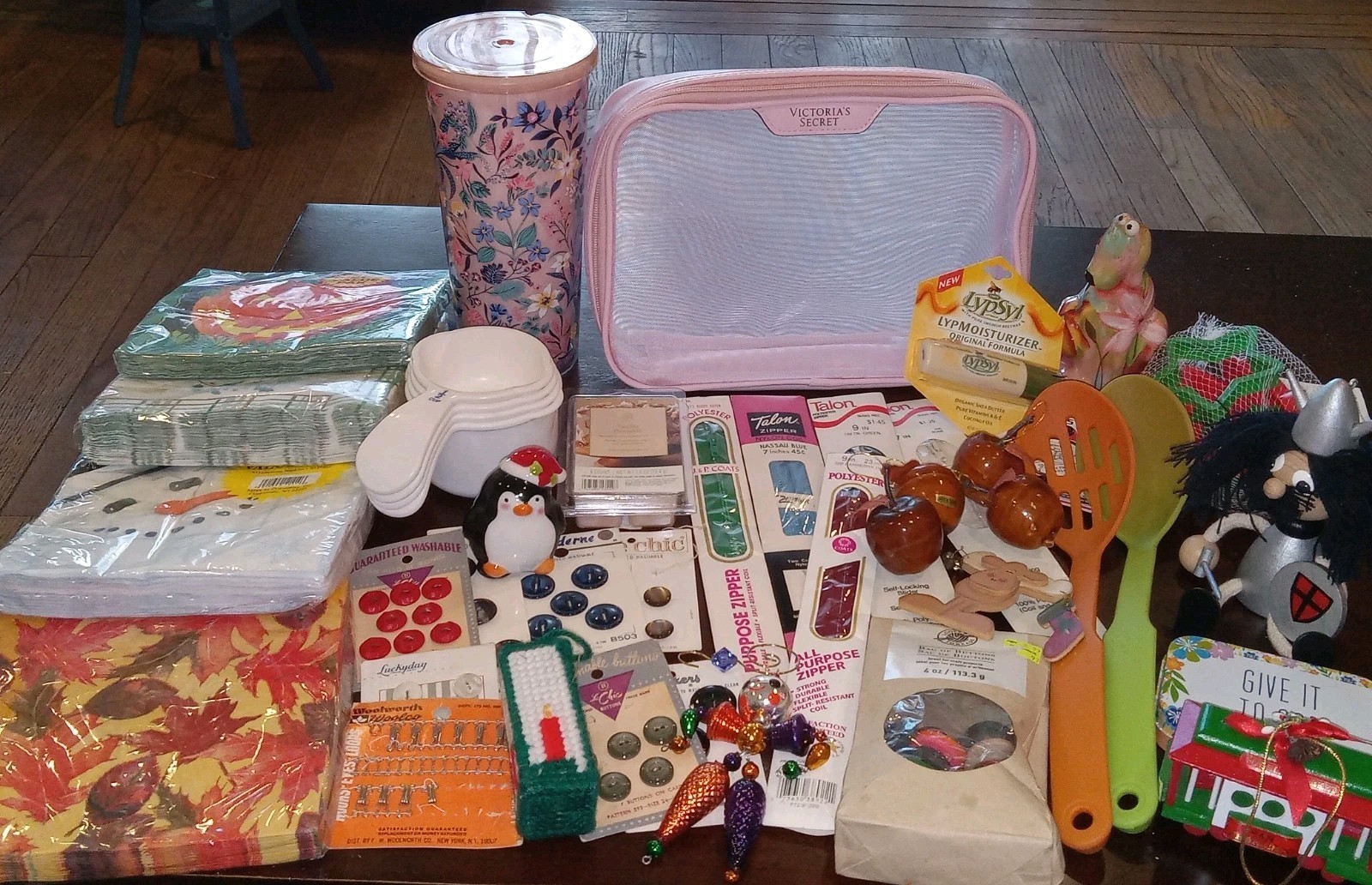 grandma junk drawer lot Crafts Vera Bradley Victoria's Secret Lot of 40+ items