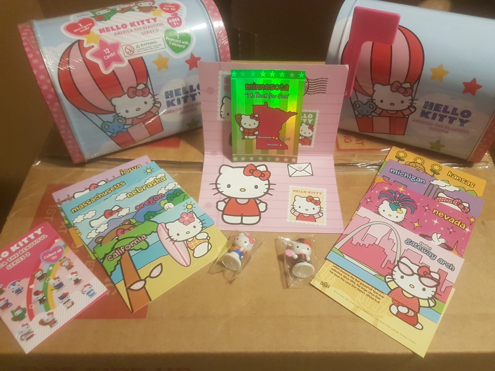 upper deck hello kitty america the beautiful series 2 Mailbox Tin Collection NIB