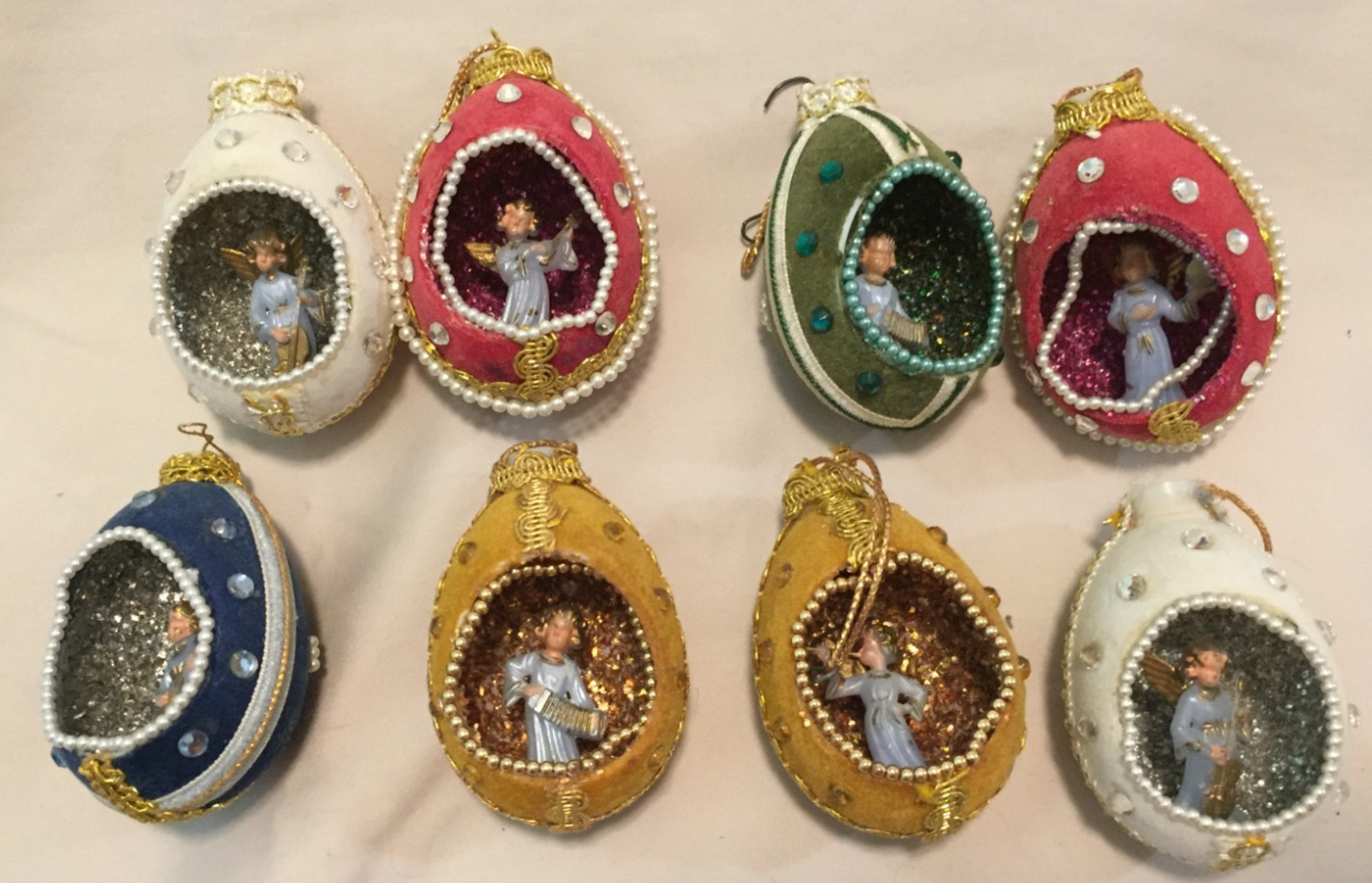 8 Vintage Flocked Felt Christmas Diorama Ornaments Angel's Beaded 2