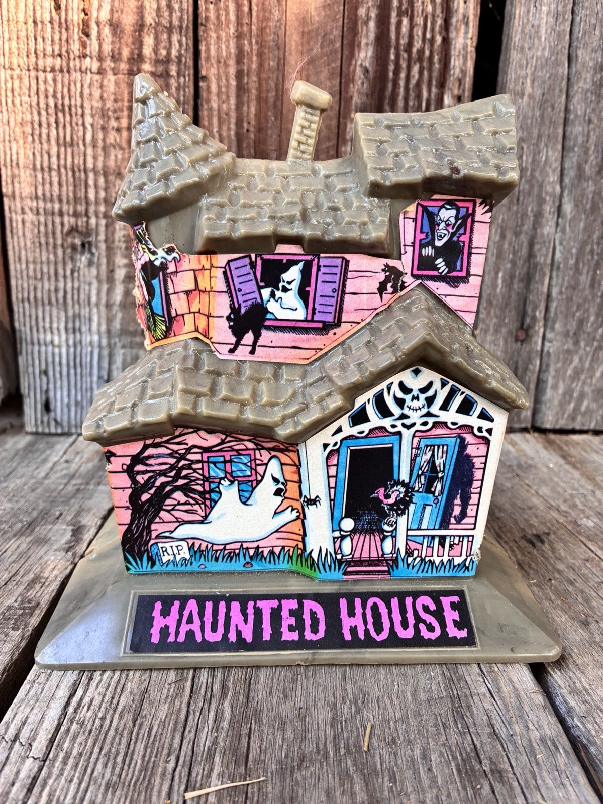 RARE Vintage 1970’s Belco Lites Light Up Halloween Haunted House 7”
