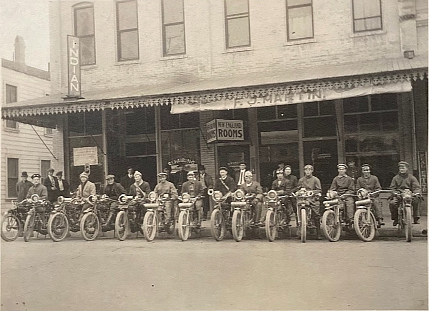 1915 Indian Motorcycle Photo Hamilton Montana Dealer F. O. Martin 10\