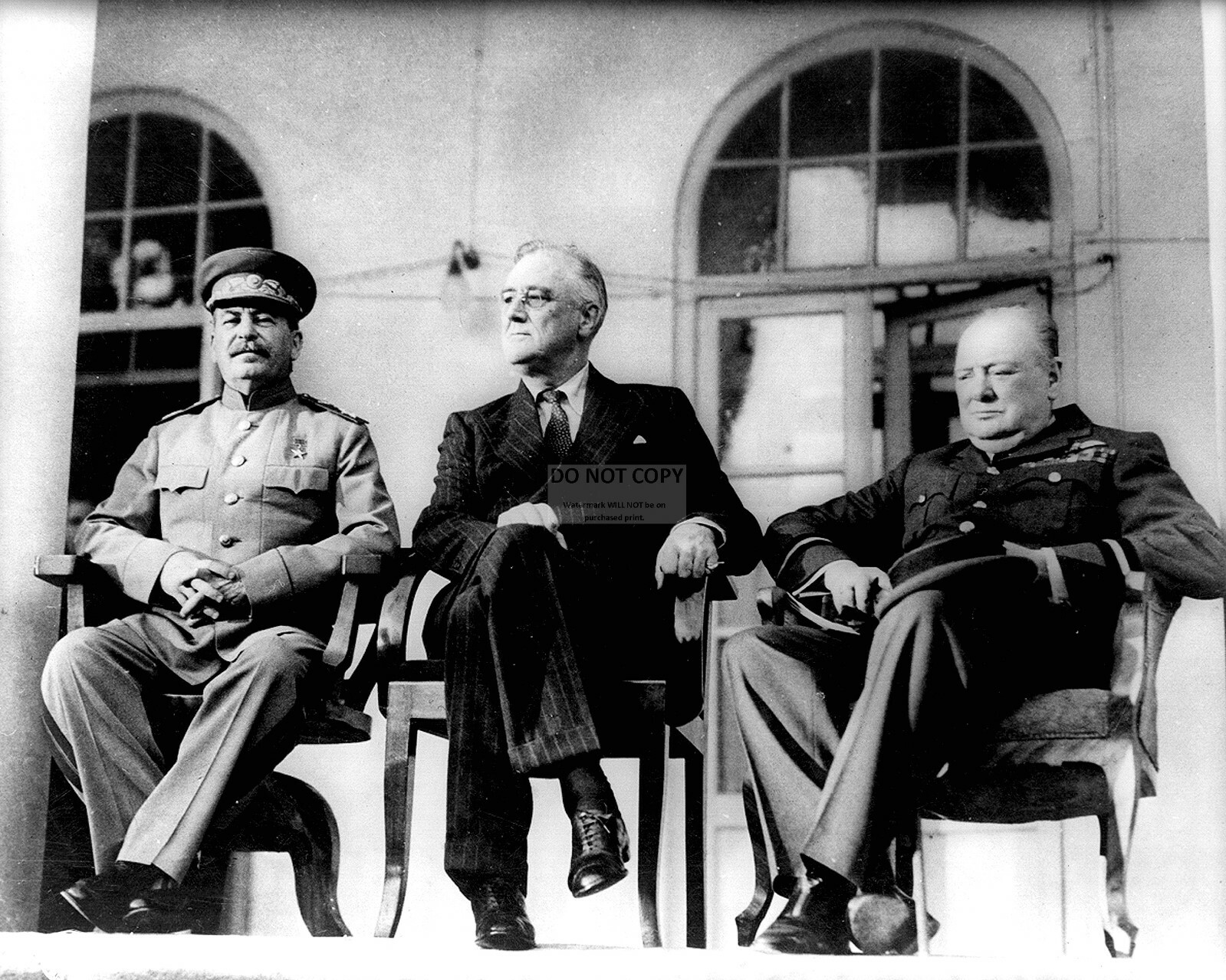 STALIN, ROOSEVELT AND CHURCHILL DURING TEHRAN CONFERENCE - 8X10 PHOTO (EP-109)