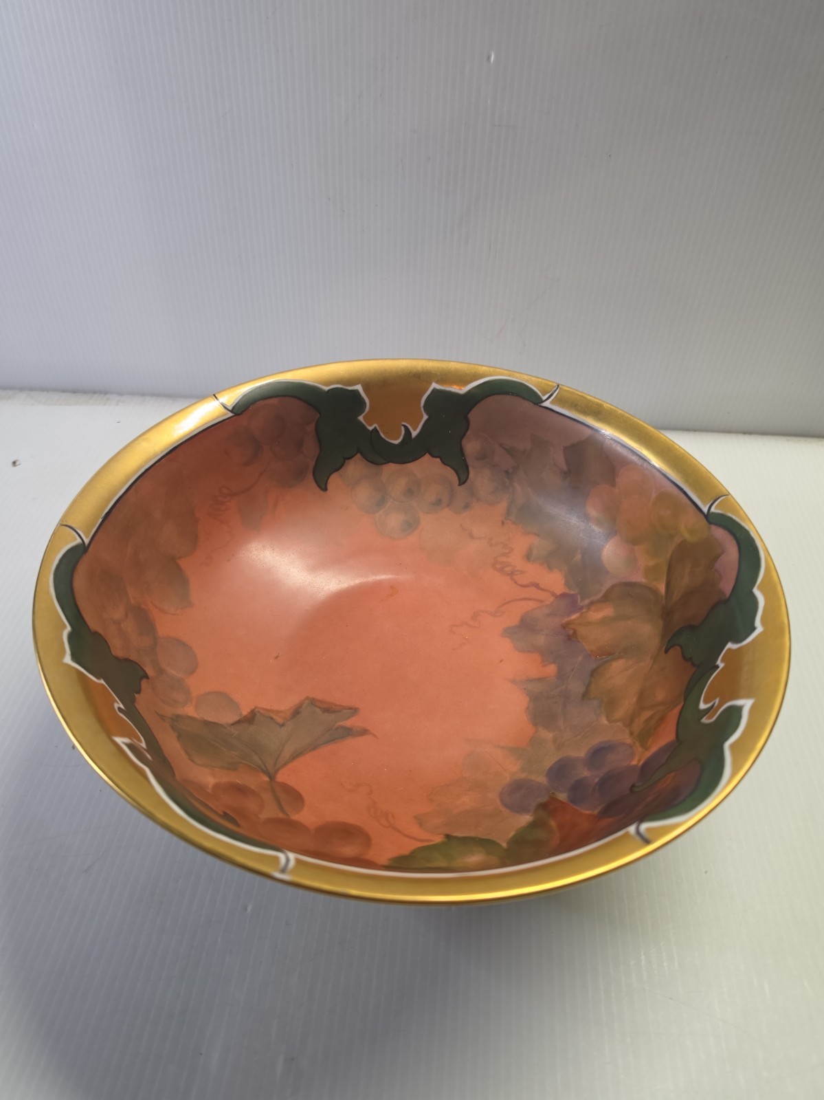 Limoges T&V Art Nouveau Grapevine Fruit Bowl 1892-1907 Guild Tressemones Vogt