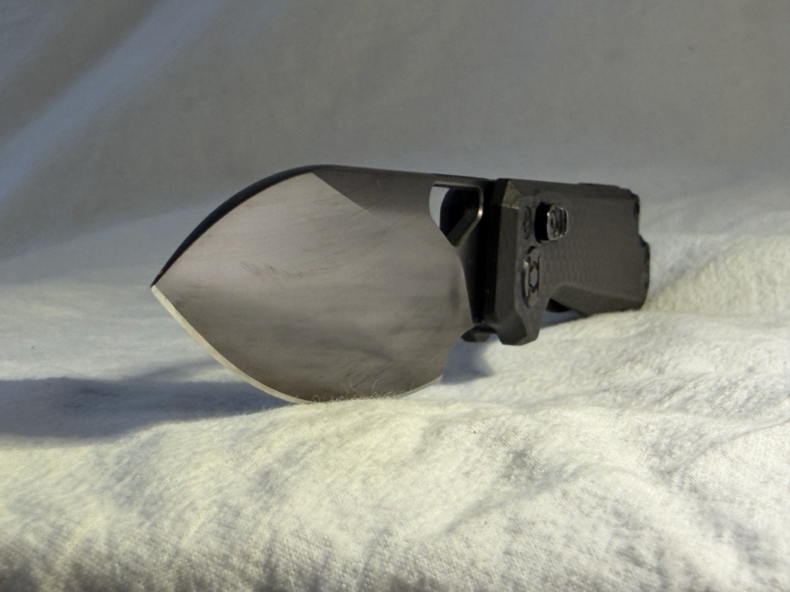 Kunwu Knives Pulsar Full DLC Elmax Carbon Fiber