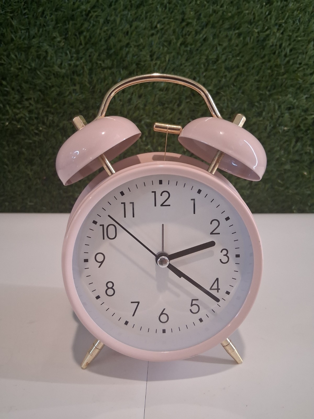 Vintage Style Twin Bell Alarm Clock Pink Round Table Desk Clock Silent...