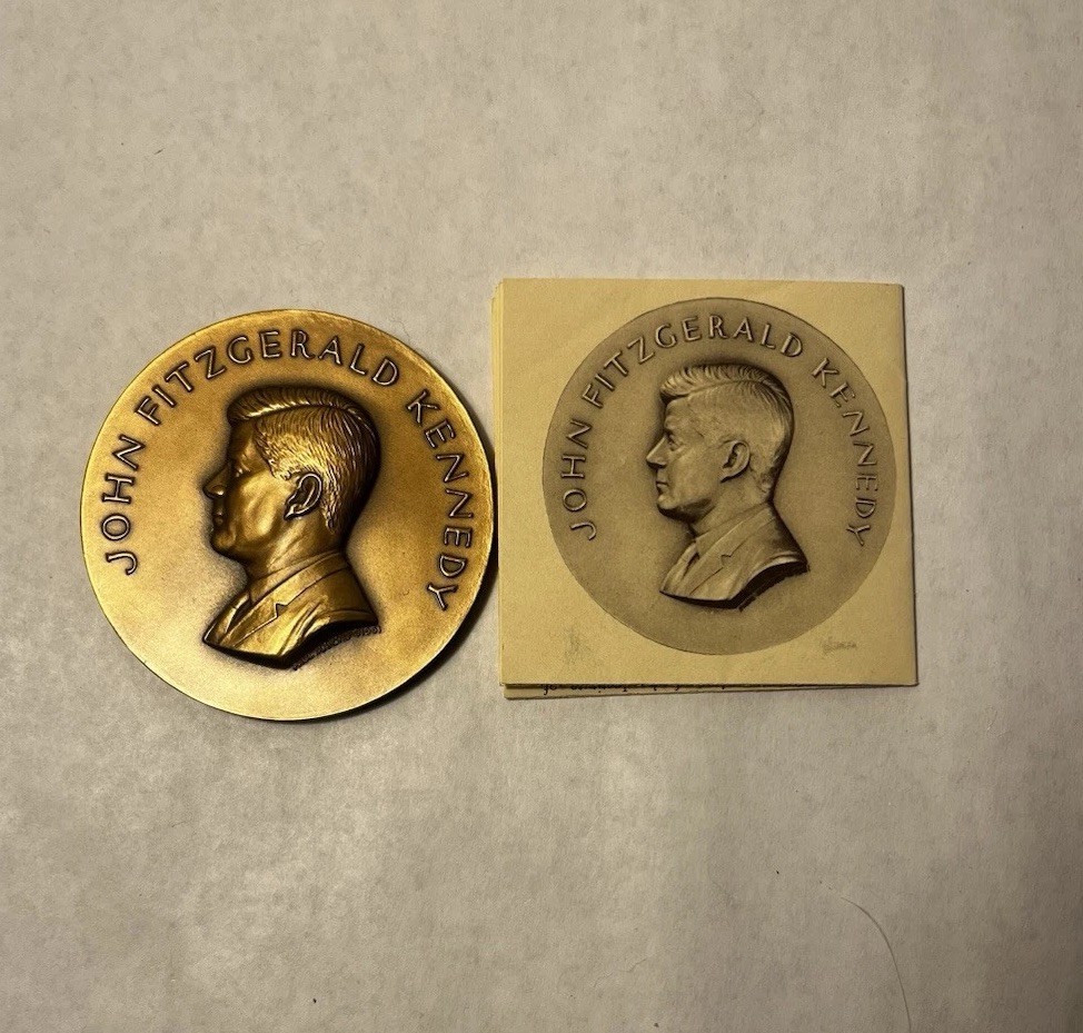 1961 John Fitzgerald Kennedy Inauguration Bronze Medallion 