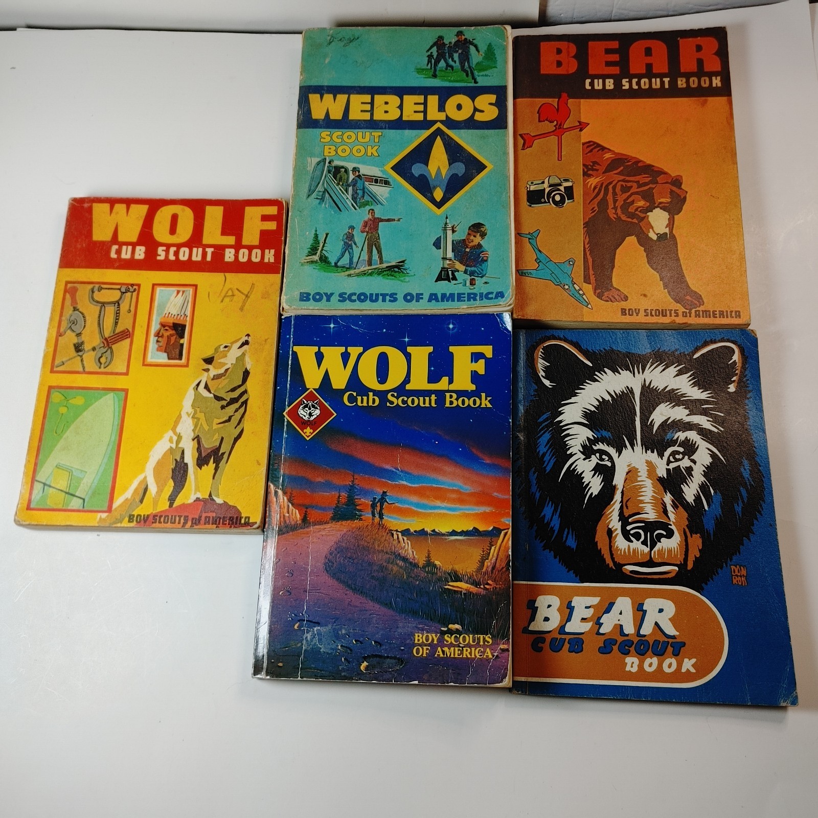 Wholesale Lot Of 5  - Vintage  Boy Scouts Of America  Paperback Books - Weblos -