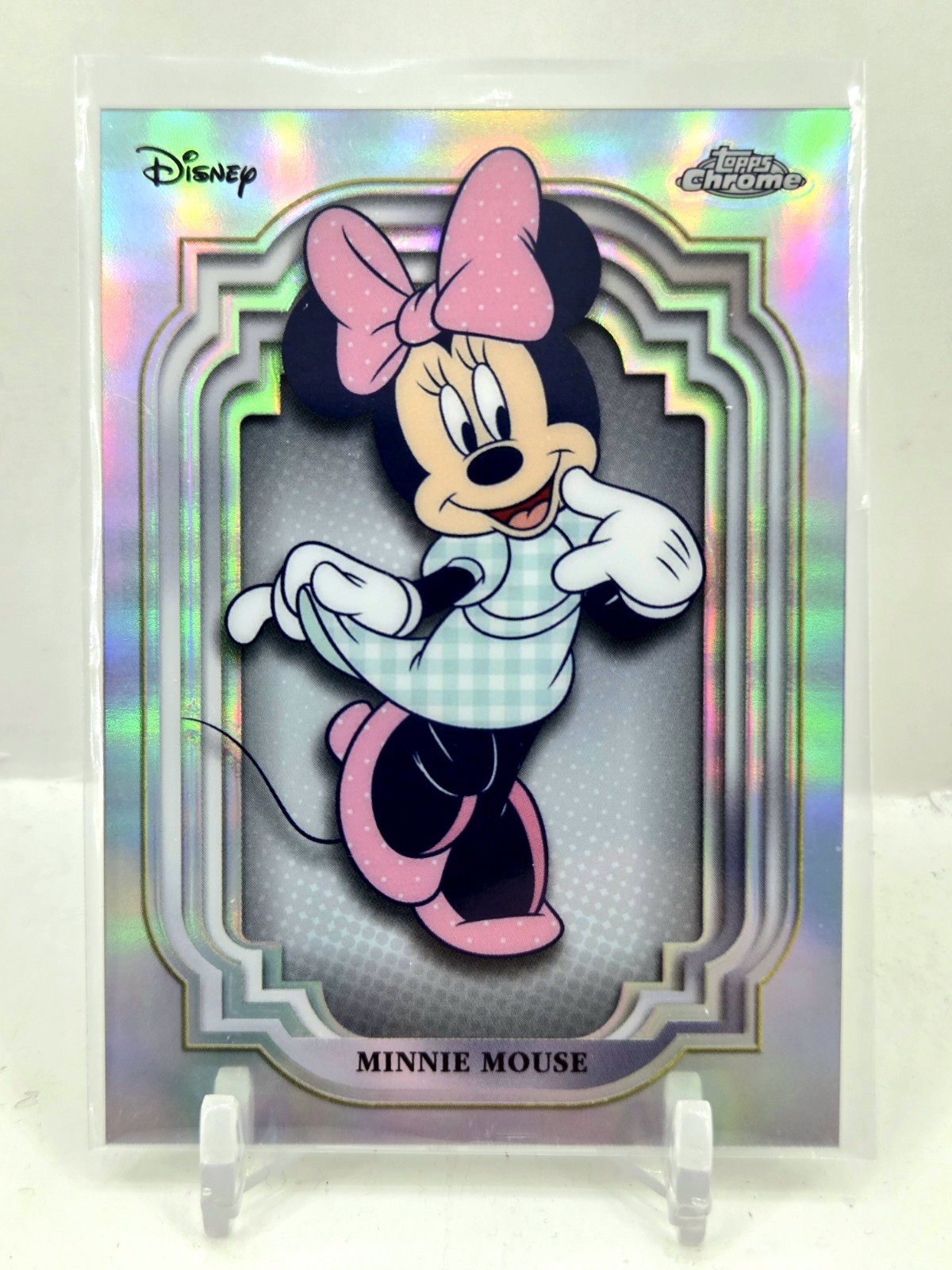 2024 Topps Chrome Disney Minnie Mouse Silver Refractor SP Mickey & Friends A
