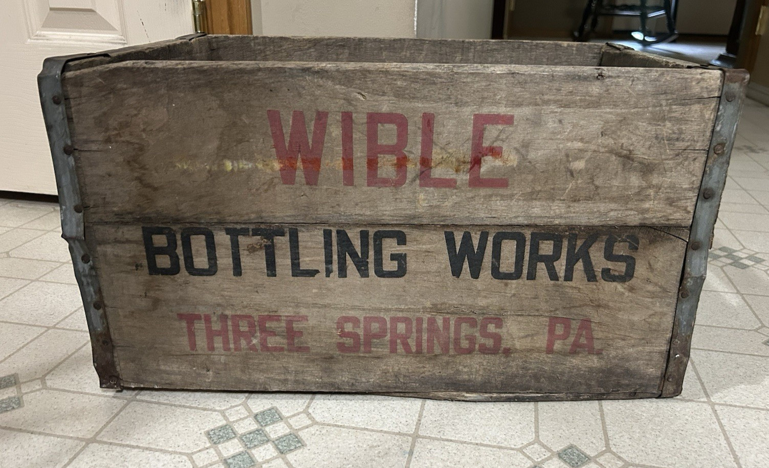 VINTAGE SODA BOTTLE CRATE 1950S WIBLE BOTTLING WORKS THREE SPRINGS PA HUNTINGDON