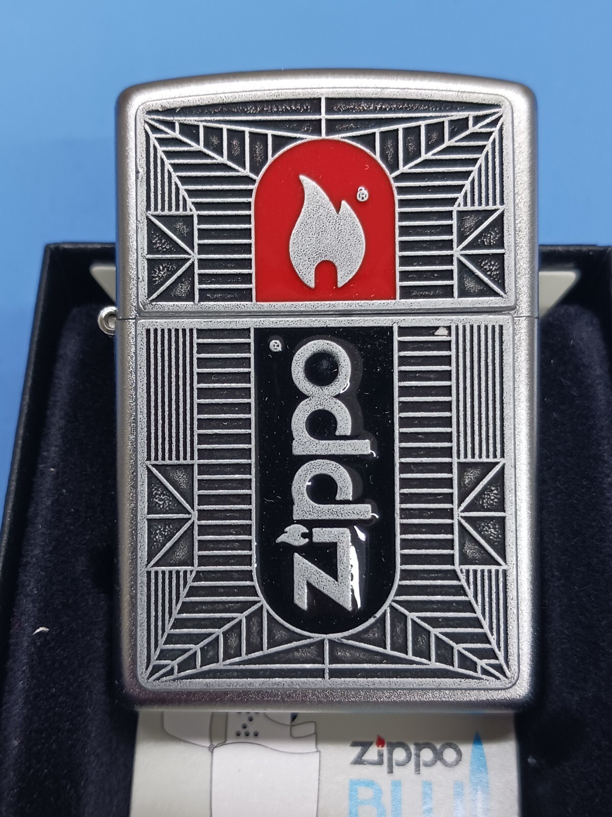 Zippo Flame Emblem Satin Chrome 24830