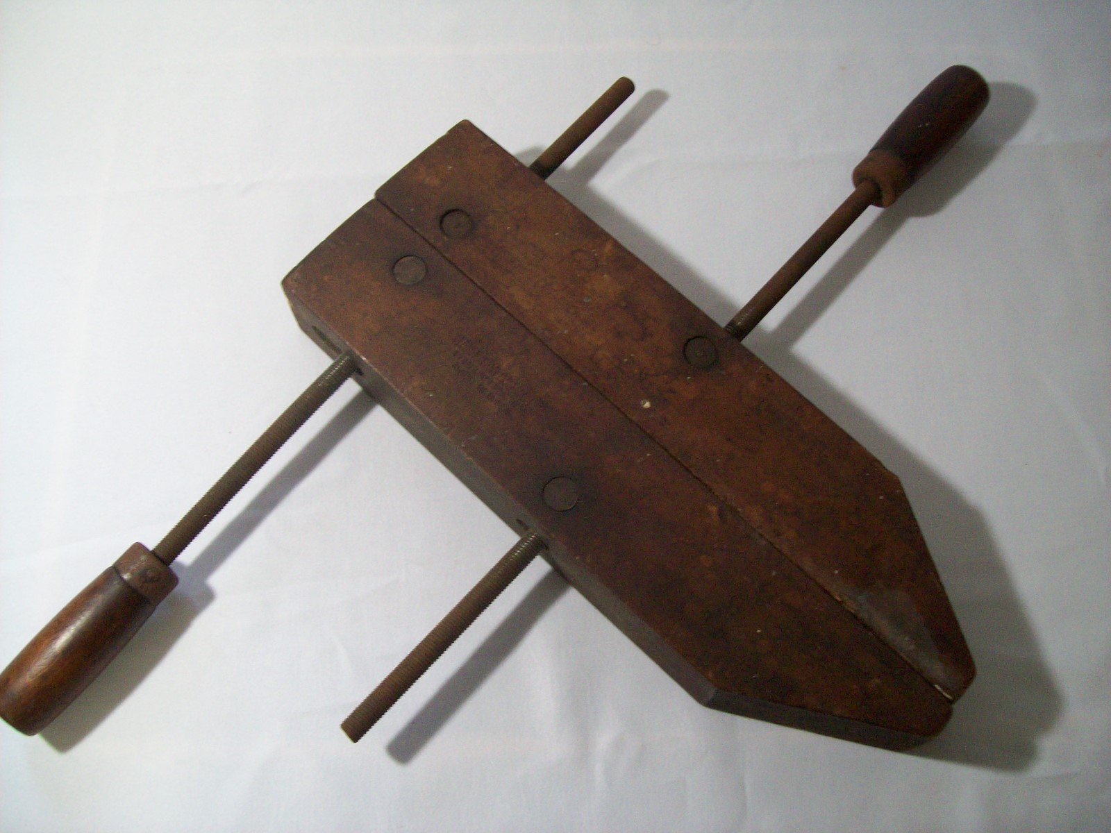 Vintage Jas. L. Taylor Mfg. Adjustable Wood Bar Clamp 14