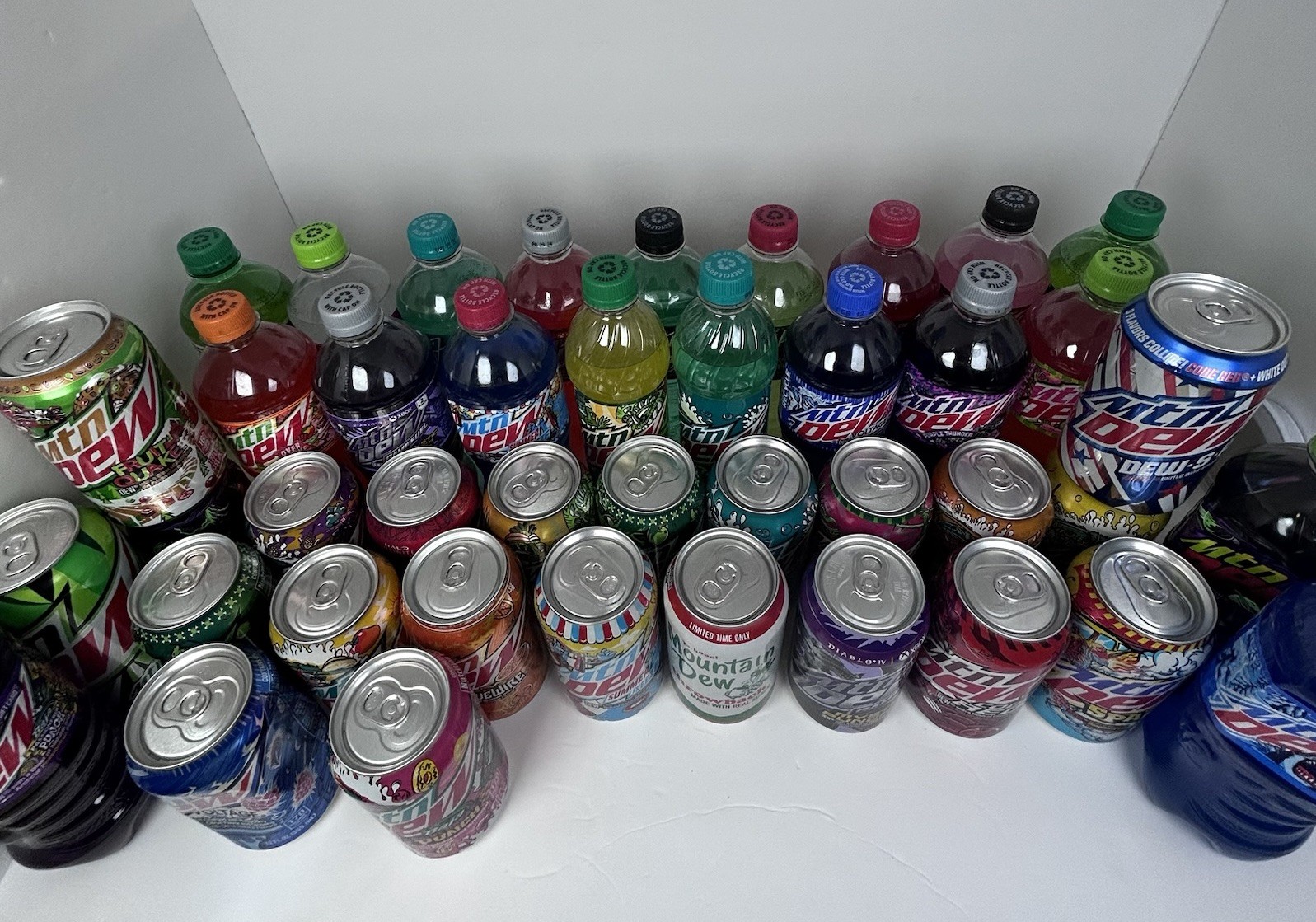 42 Pc Mountain Dew Collection Rare Discontinued Game Fuel Baja Full Sealed Lot