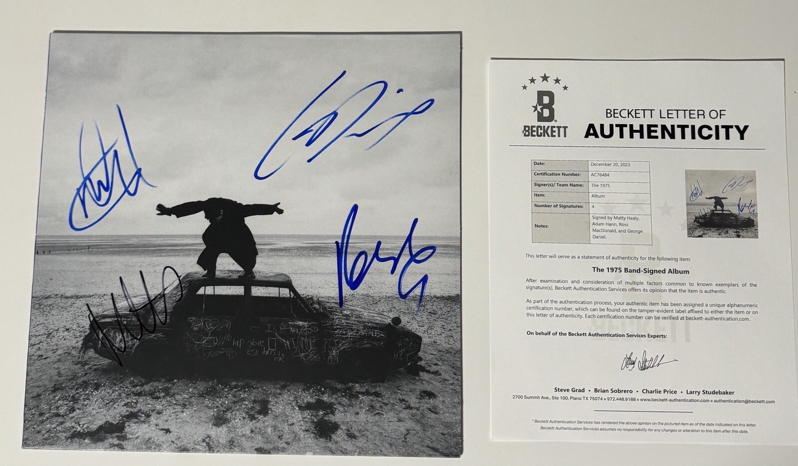THE 1975 SIGNED BEING FUNNY IN A FOREIGN LANGUAGE VINYL RECORD LP + BECKETT LOA