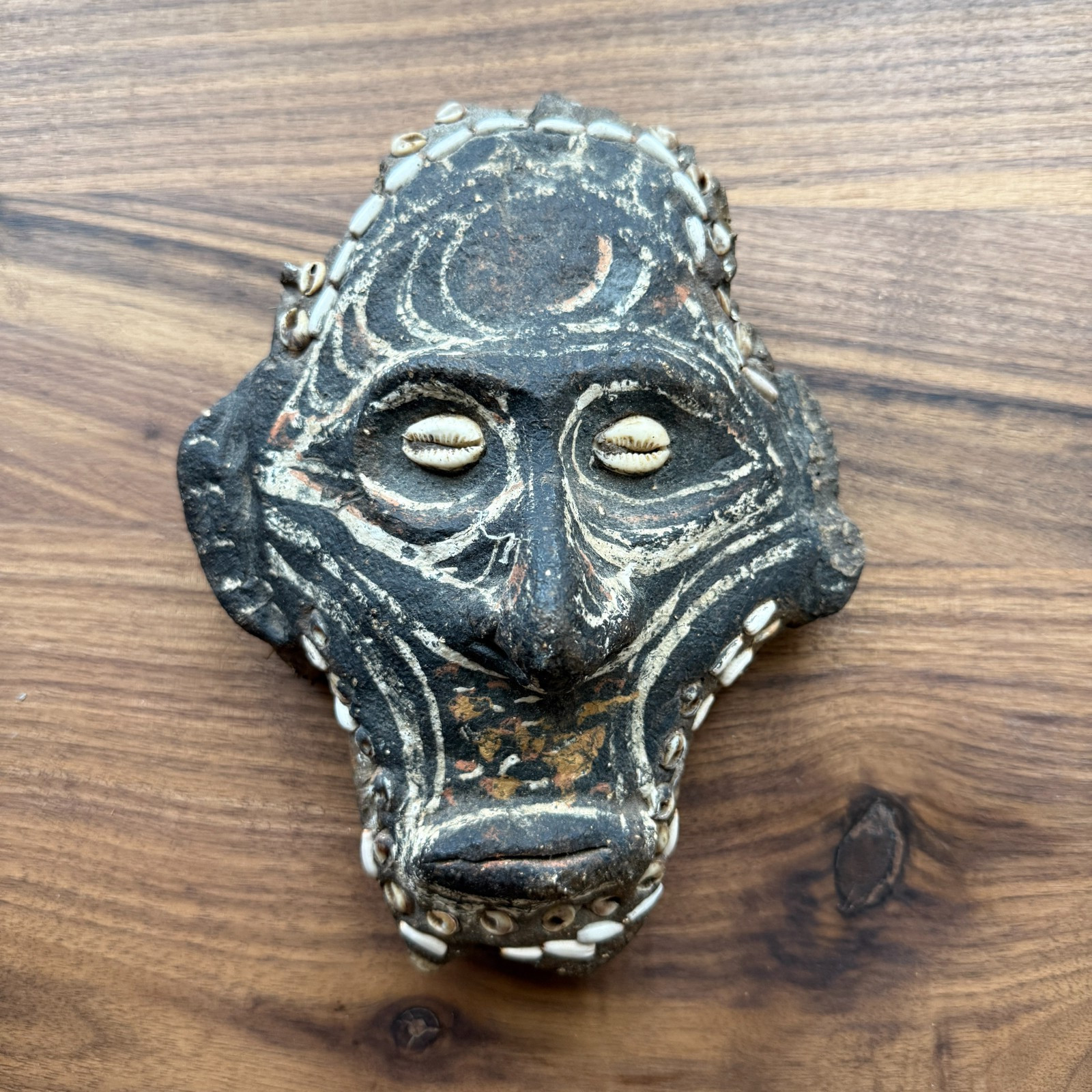 Rare Decorated Papua New Guinea Sepik River Turtle Shell Mask c1930s