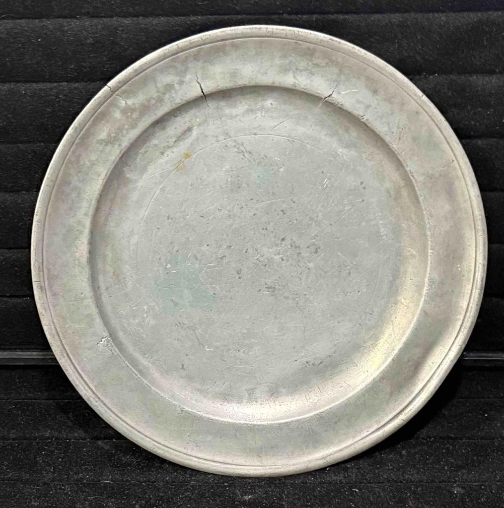 Antique Pewter Plate, LONDON Mark, 8\