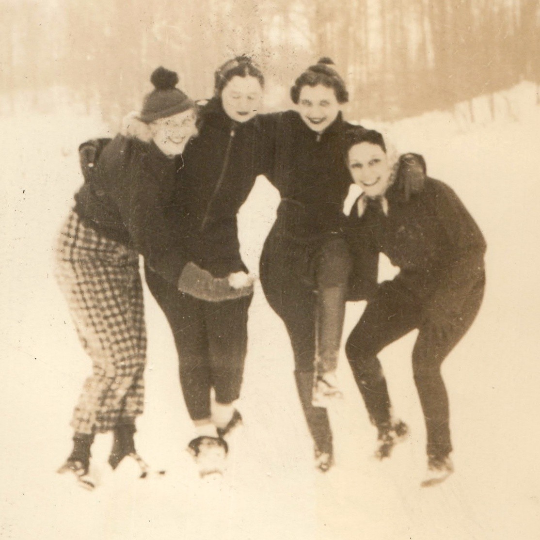 c1930s Winter Snow Ice Skating Women Group Snapshot Photo Plaid Trousers Outdoor