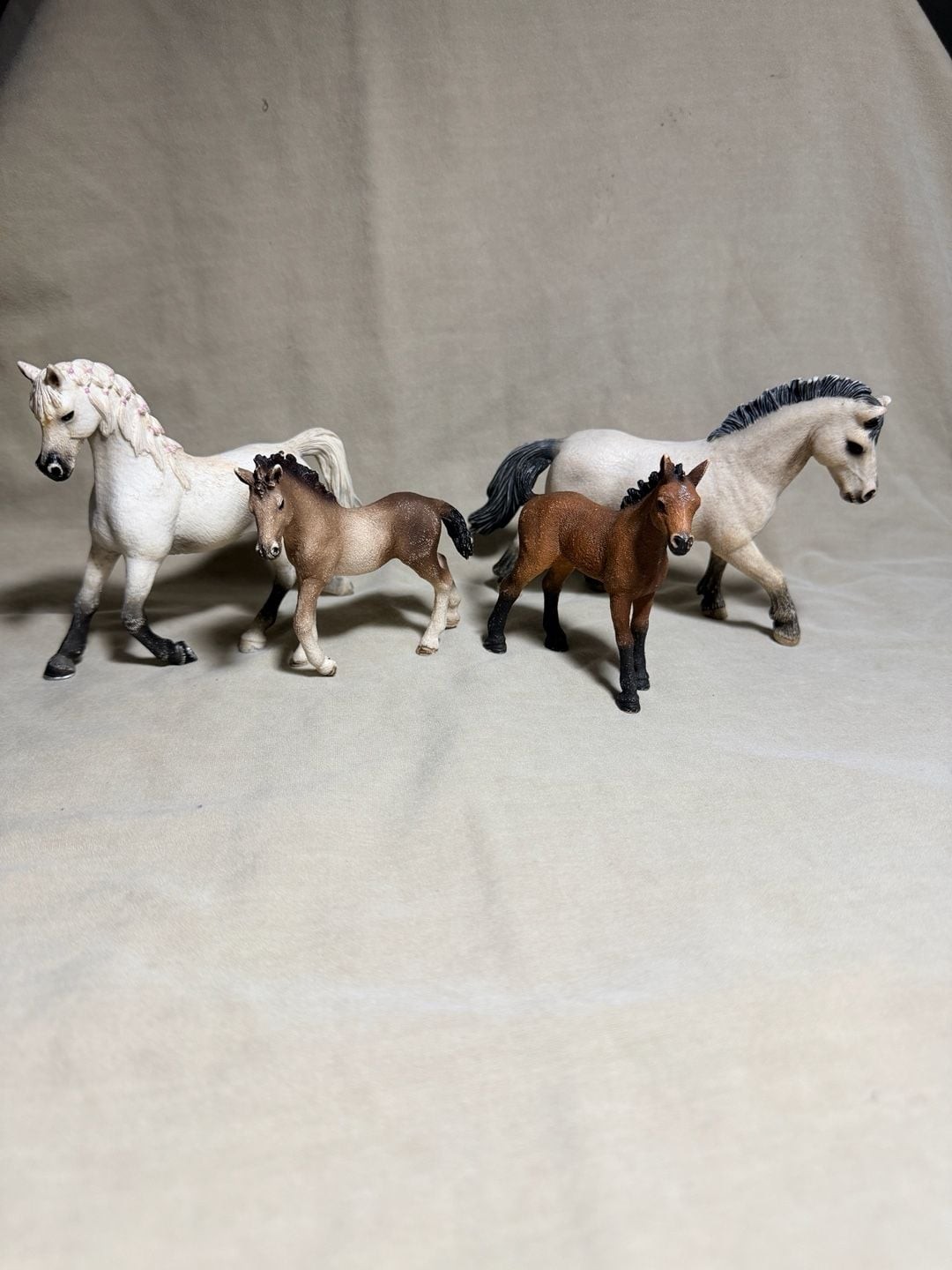 Schleich Lot Of 4 Horse And Foal Toy Figures Used Good