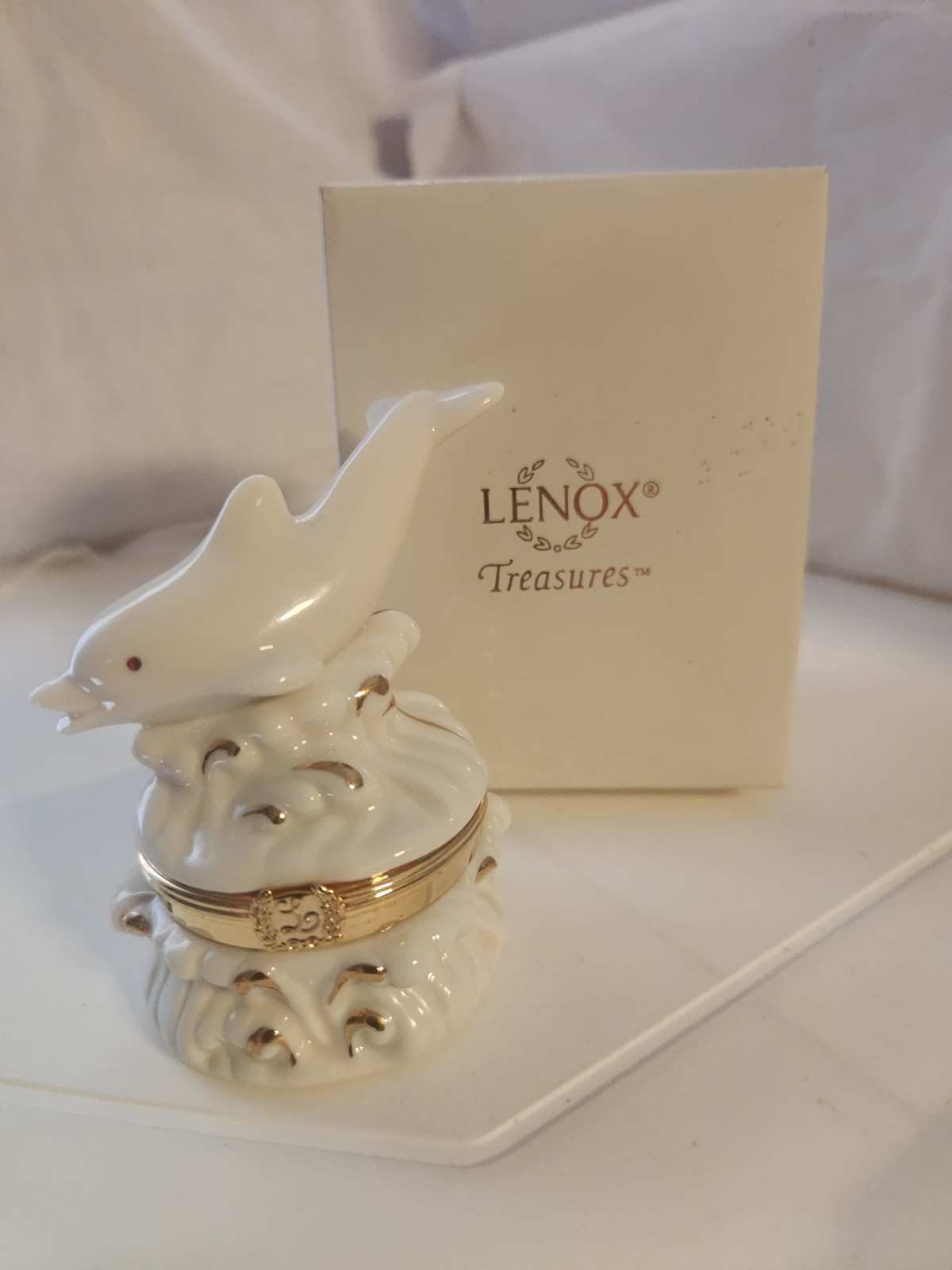 Vintage 1989 First Issue Lenox Treasures -The Dolphin Splash Charm Box