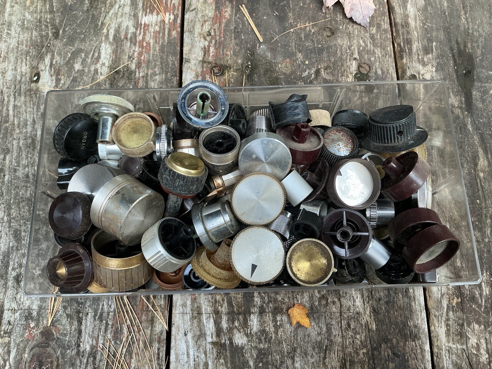 Large Lot Vintage Radio Knobs Dials Switches Electronics Parts Mixed 