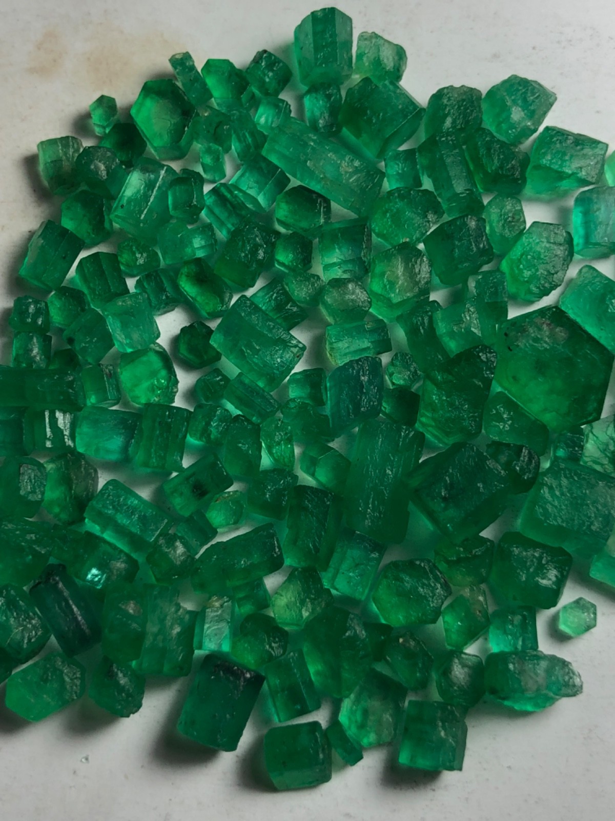 60Ct Mindblowing Rough Swat Emerald Natural Unheated No Oil Facet Grade From @Pa