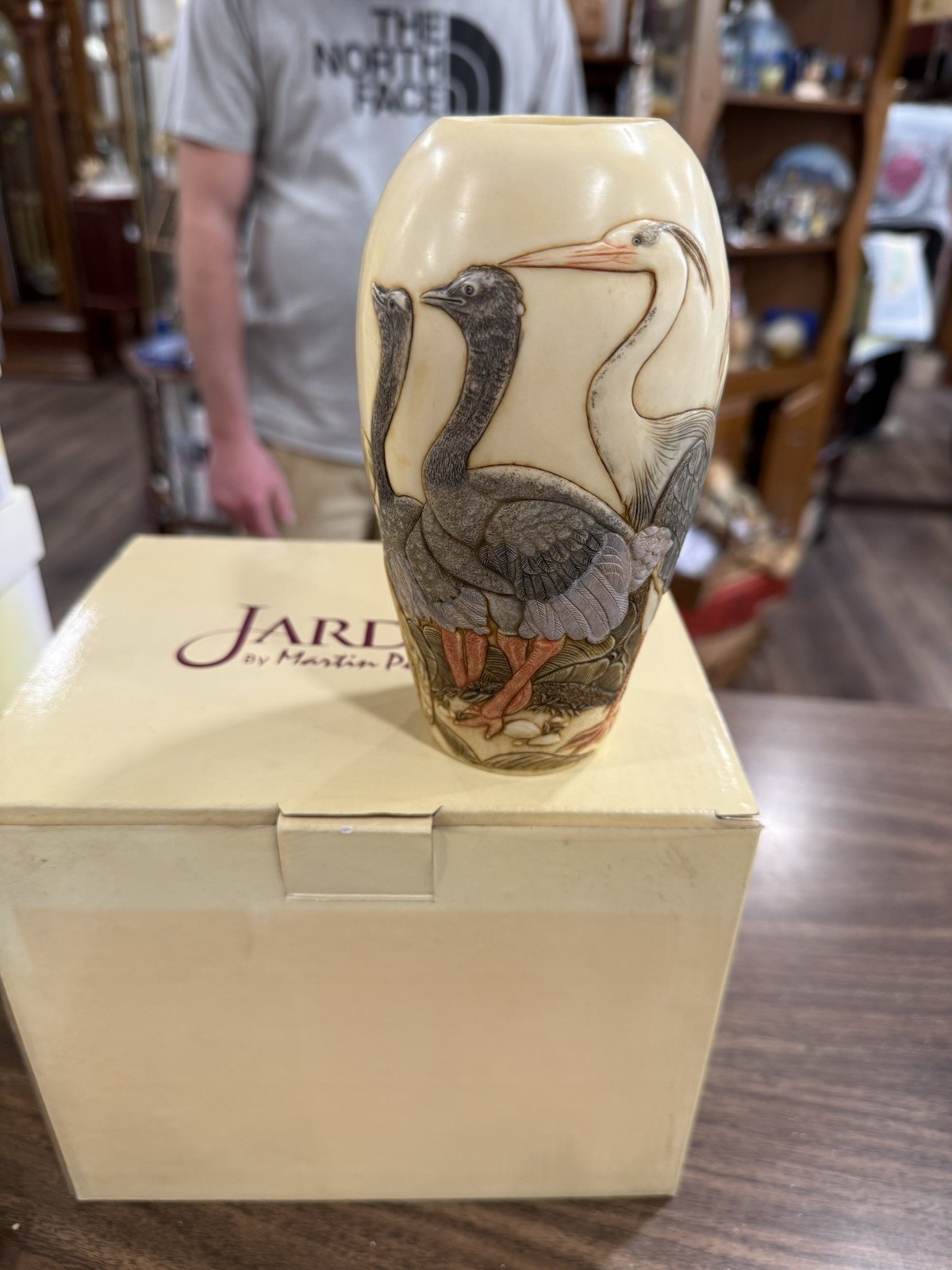 Harmony Kingdom Jardinia Collection The High Life Vase Martin Perry Studios