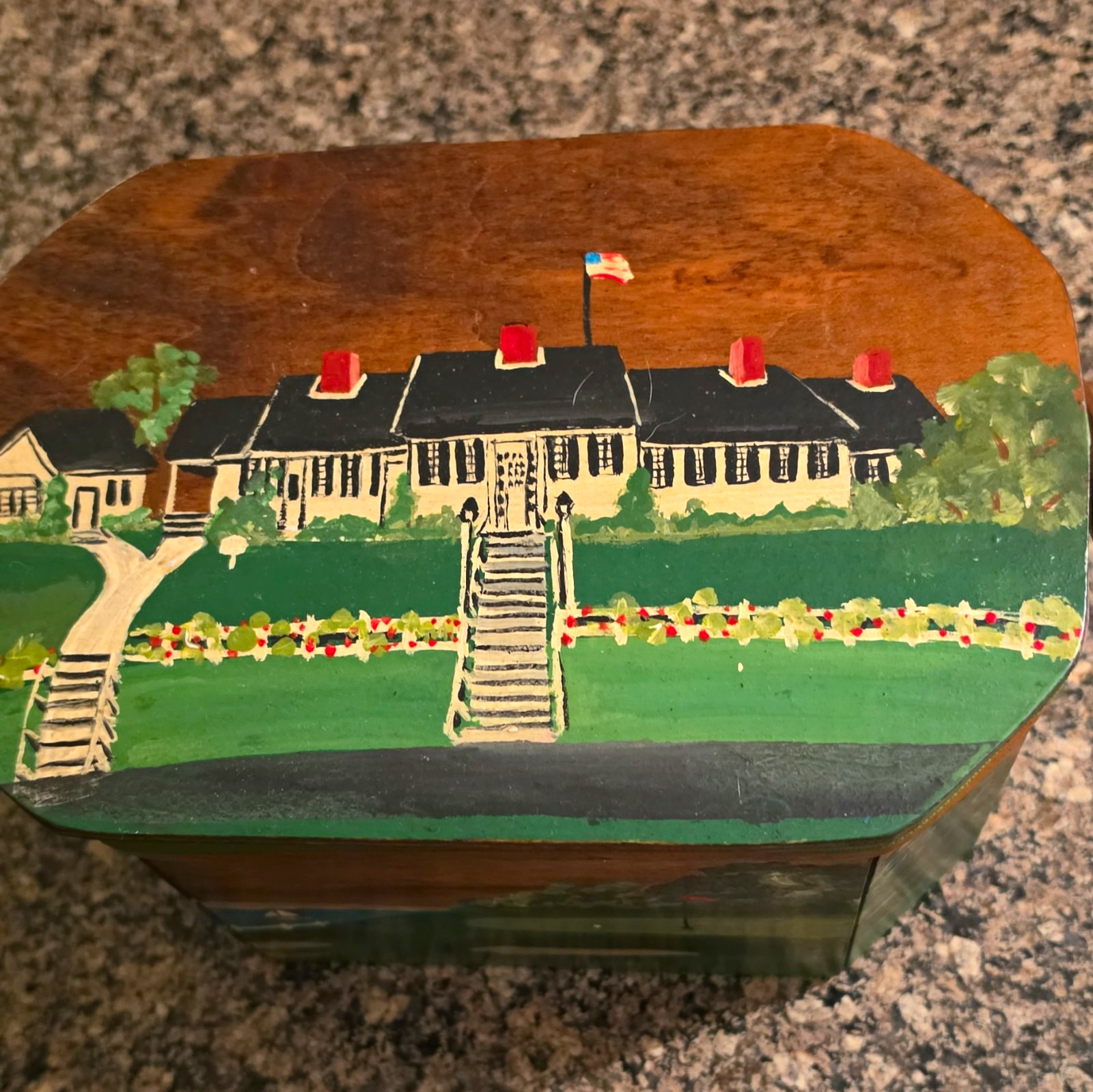 Vintage Hand-Painted Octagonal Wooden Hinged Trinket Box/Purse.
