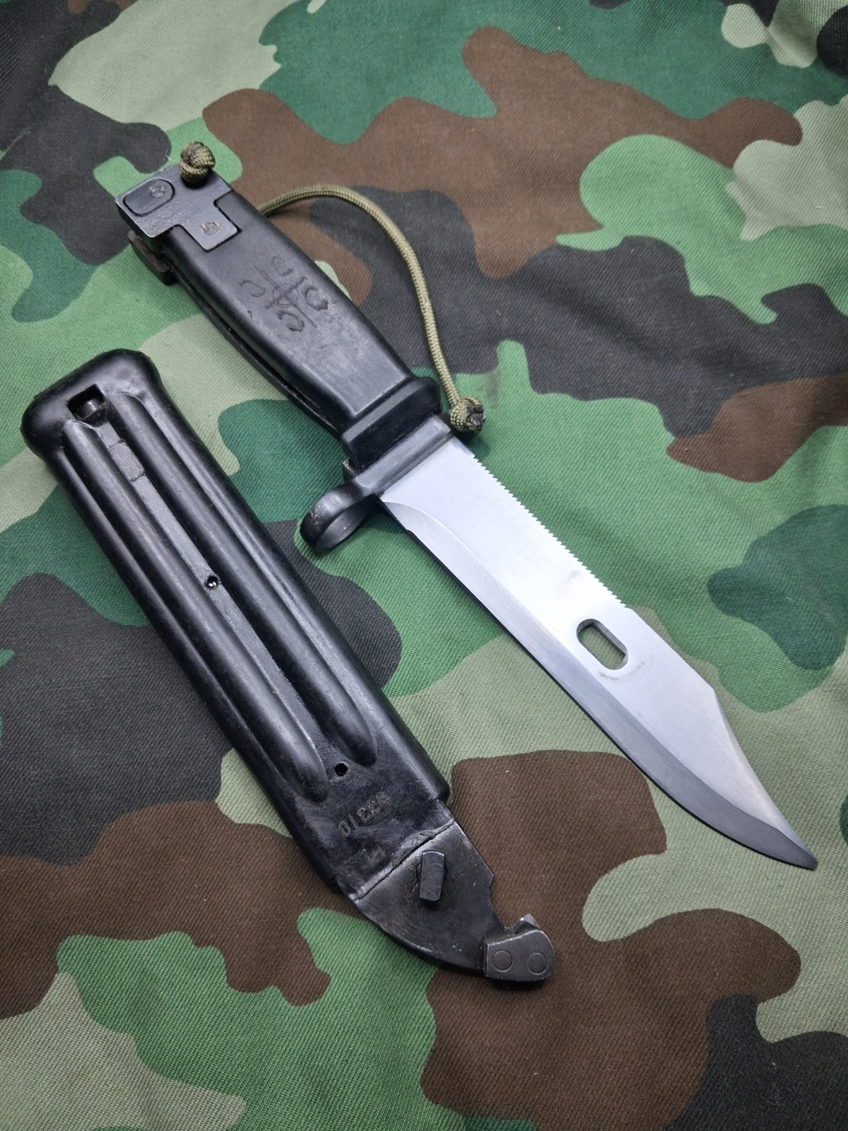 Yugoslavian Type IlI Bayonet & Scabbard - 1990s Balkan War 7.62x39 #5 SERBIAN